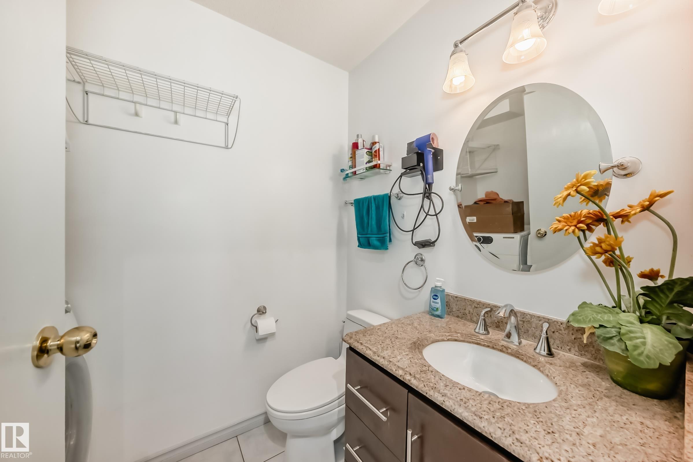 Photo 12 at 28 - 9520 174 Street NW, Terra Losa, Edmonton