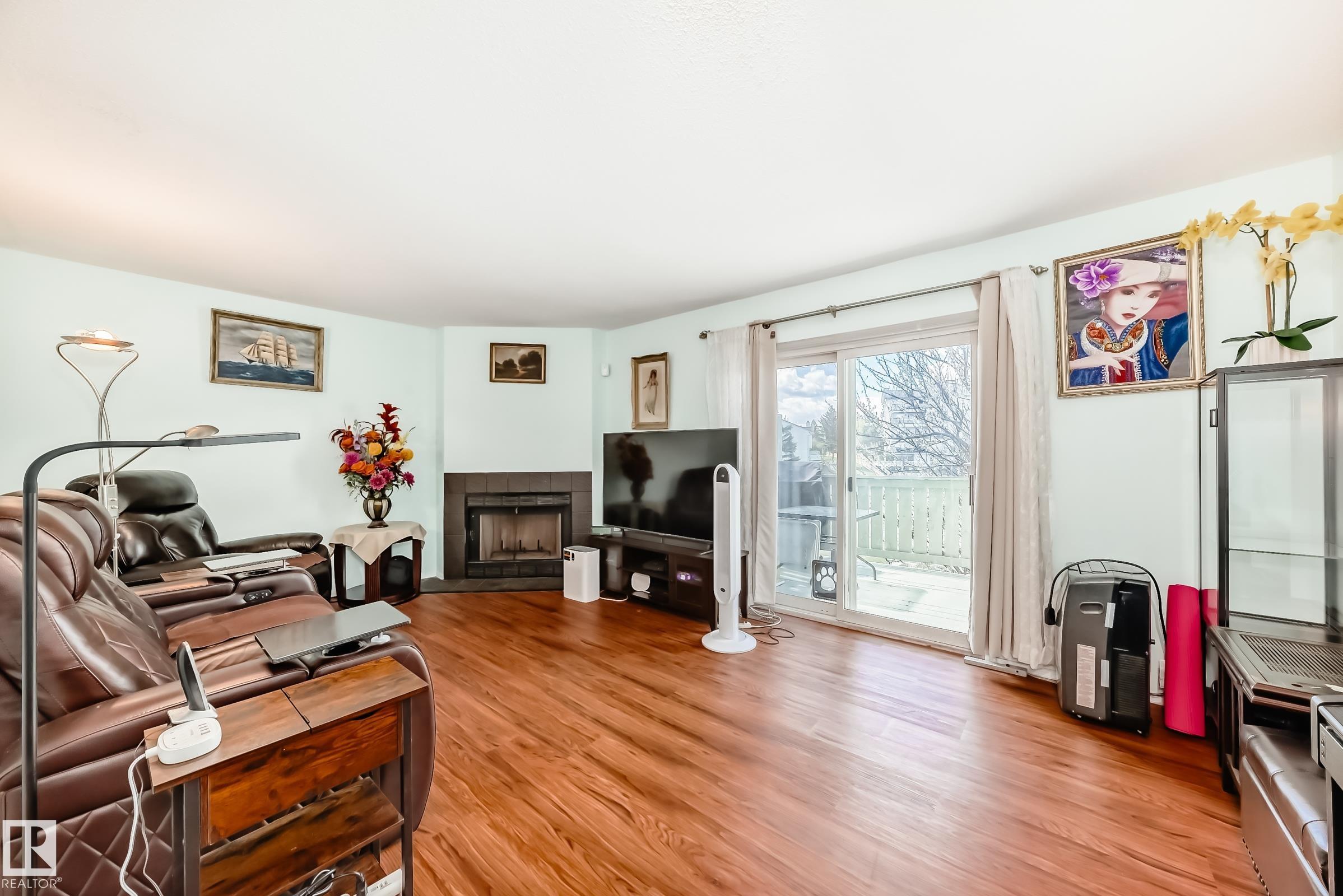 Photo 16 at 28 - 9520 174 Street NW, Terra Losa, Edmonton