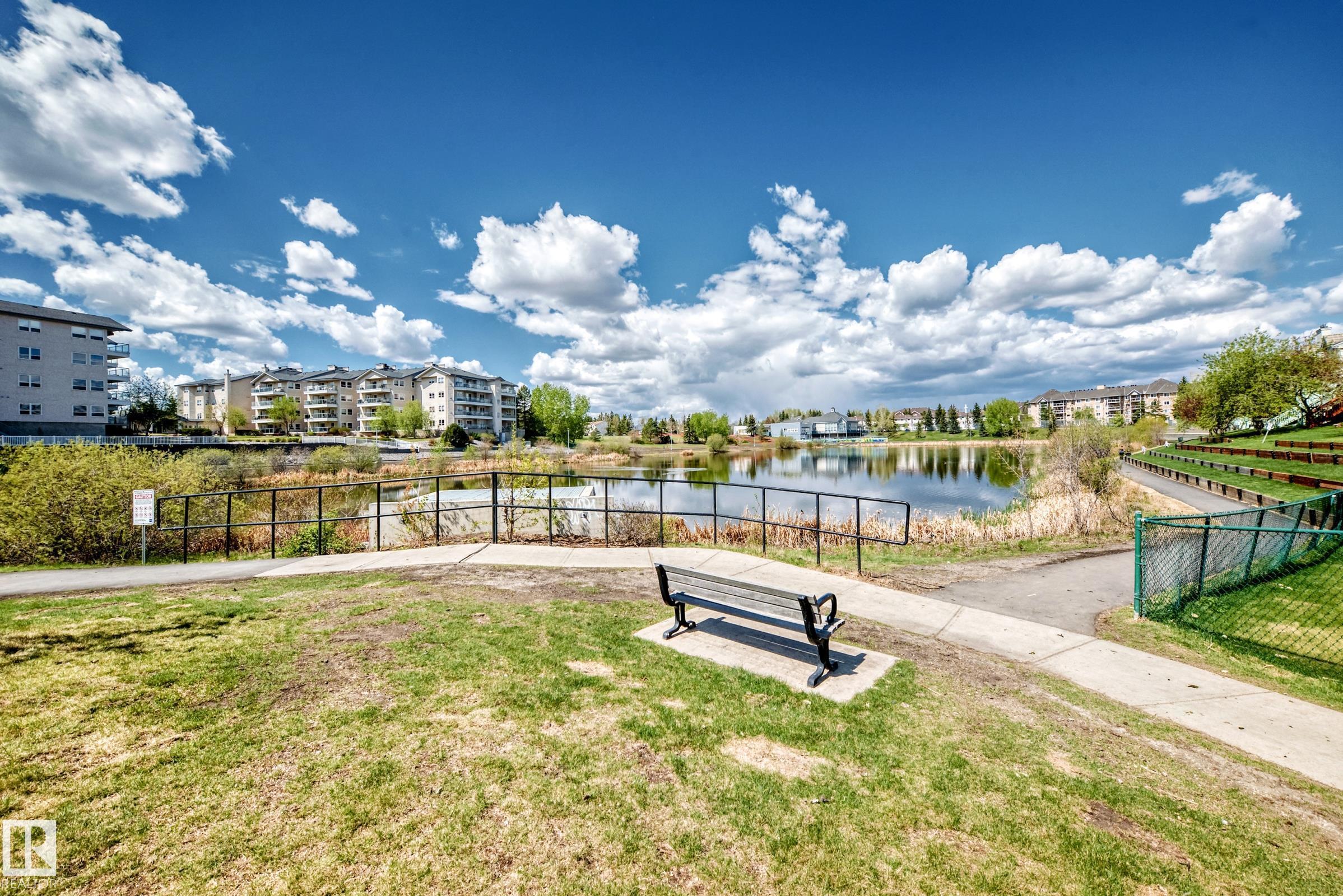 28 - 9520 174 Street NW, Terra Losa, Edmonton