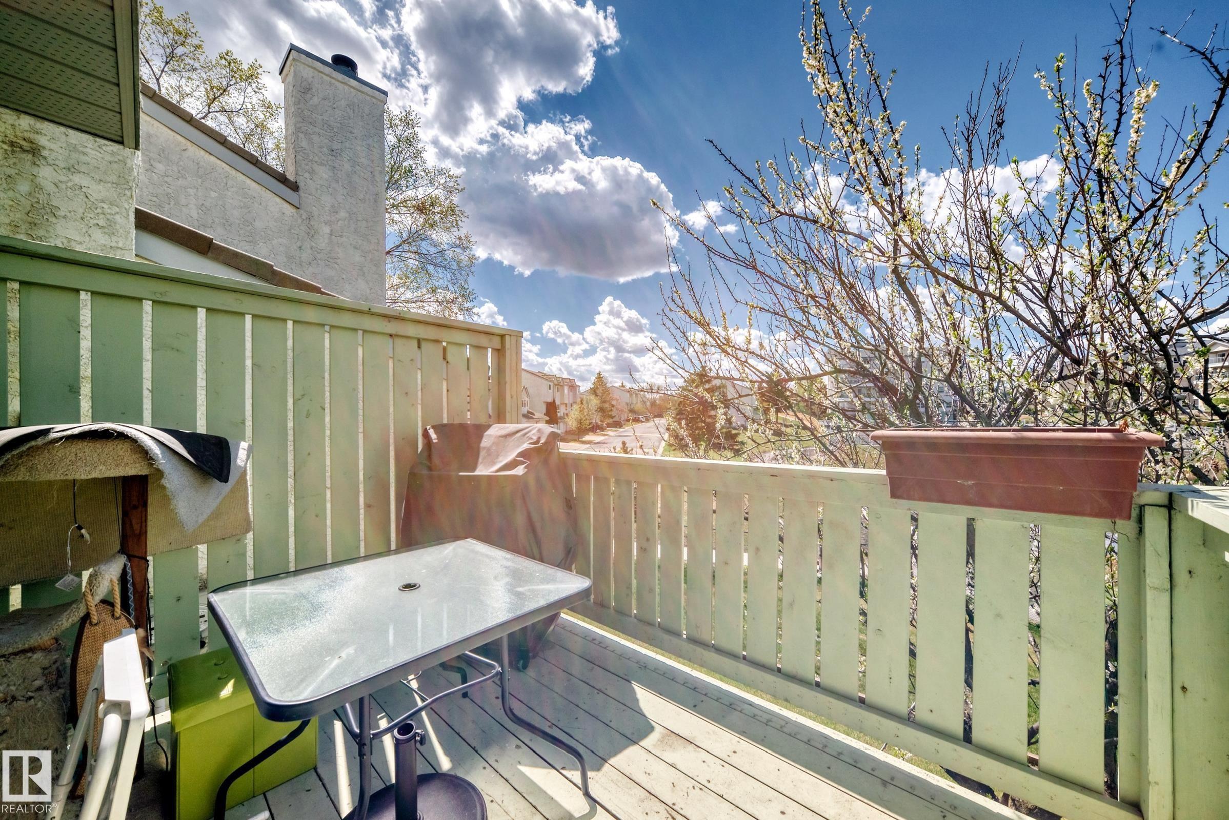 Photo 22 at 28 - 9520 174 Street NW, Terra Losa, Edmonton