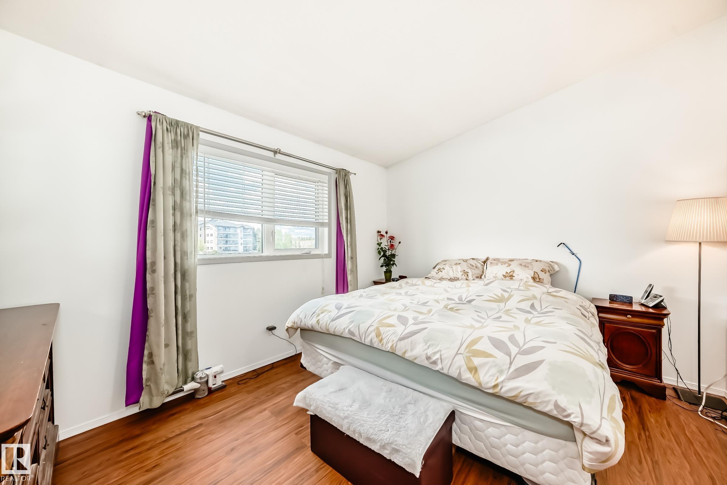 Photo 24 at 28 - 9520 174 Street NW, Terra Losa, Edmonton