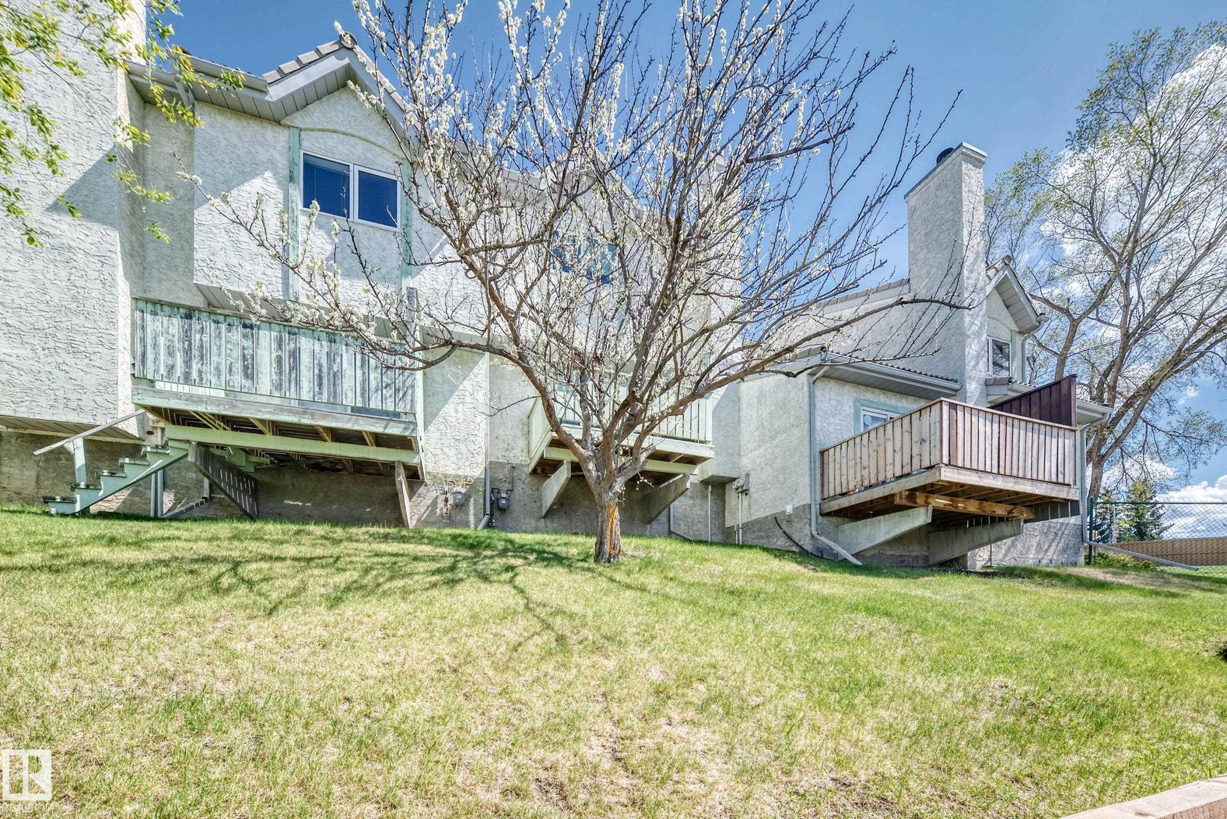 Photo 42 at 28 - 9520 174 Street NW, Terra Losa, Edmonton