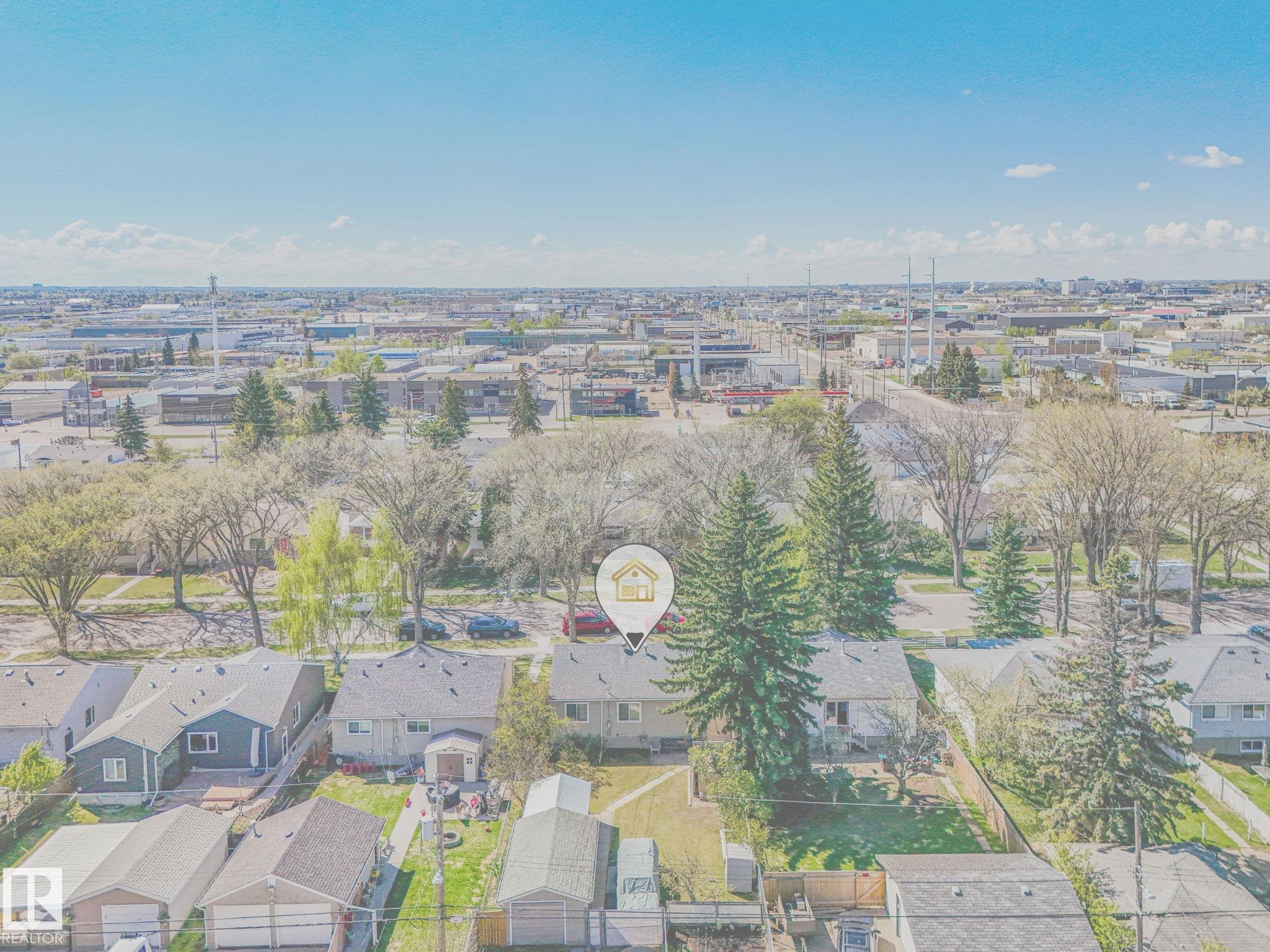 Photo 18 at 9635 64 Avenue NW, Hazeldean, Edmonton