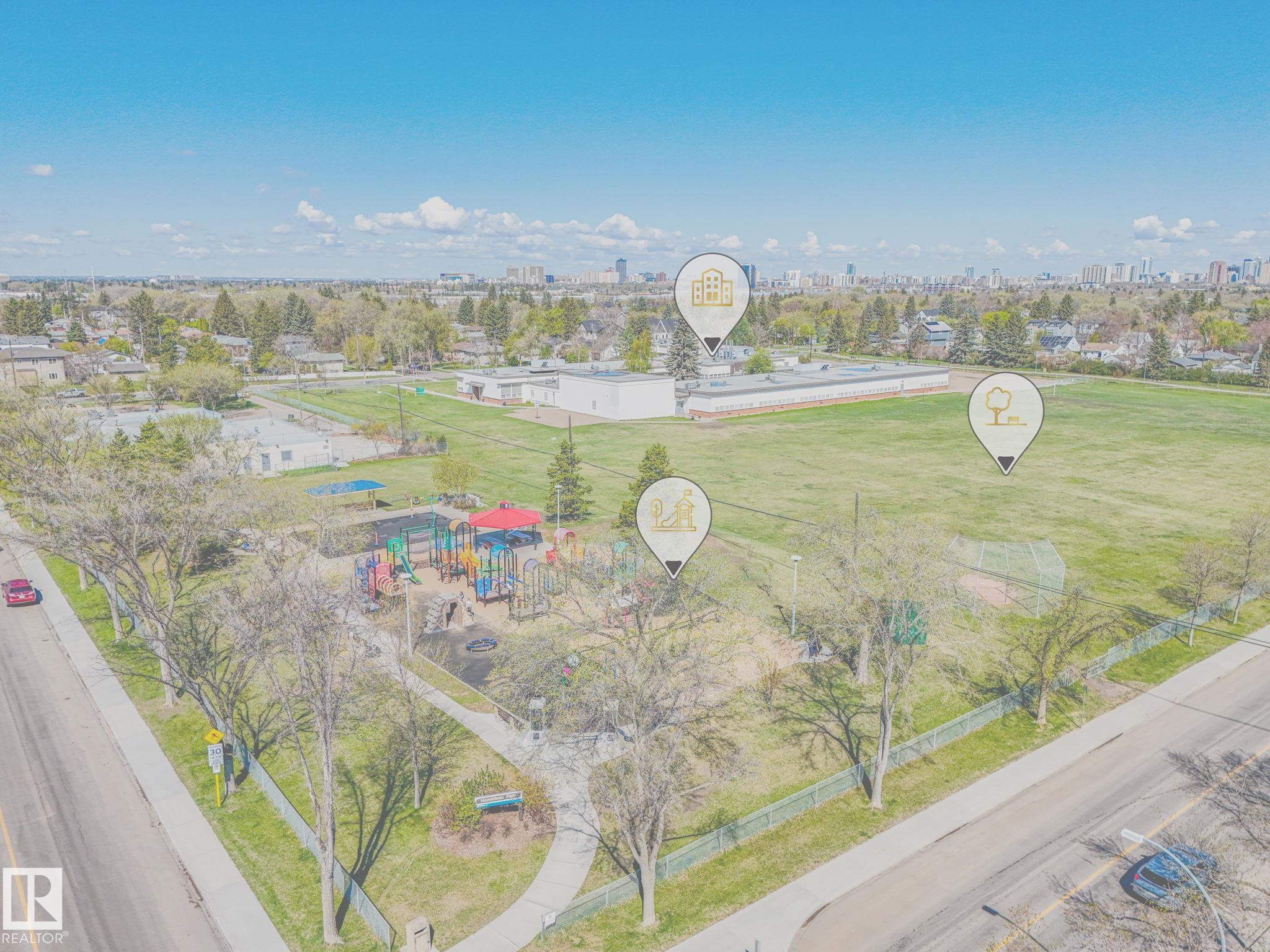 Photo 19 at 9635 64 Avenue NW, Hazeldean, Edmonton