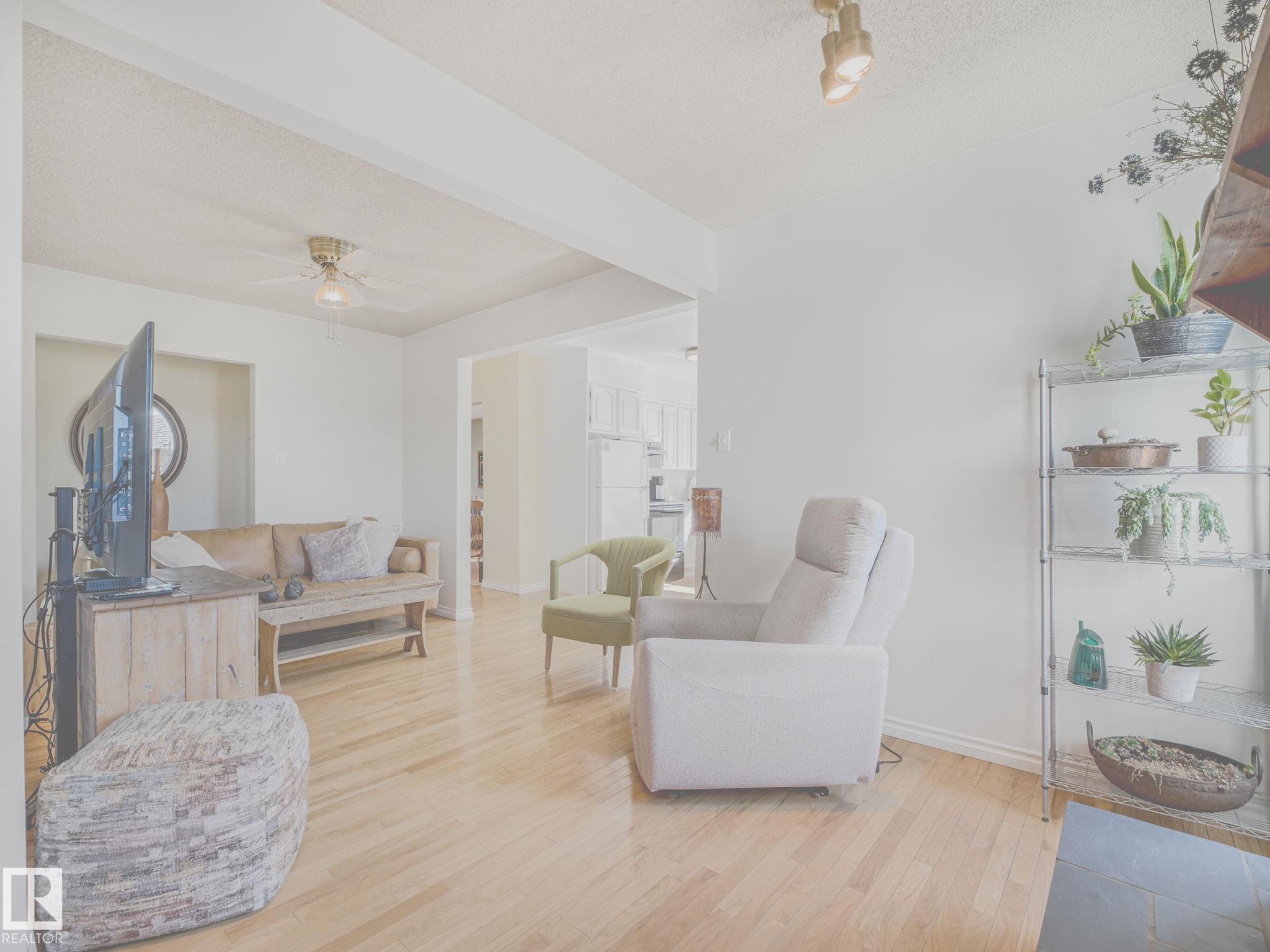 Photo 53 at 9635 64 Avenue NW, Hazeldean, Edmonton