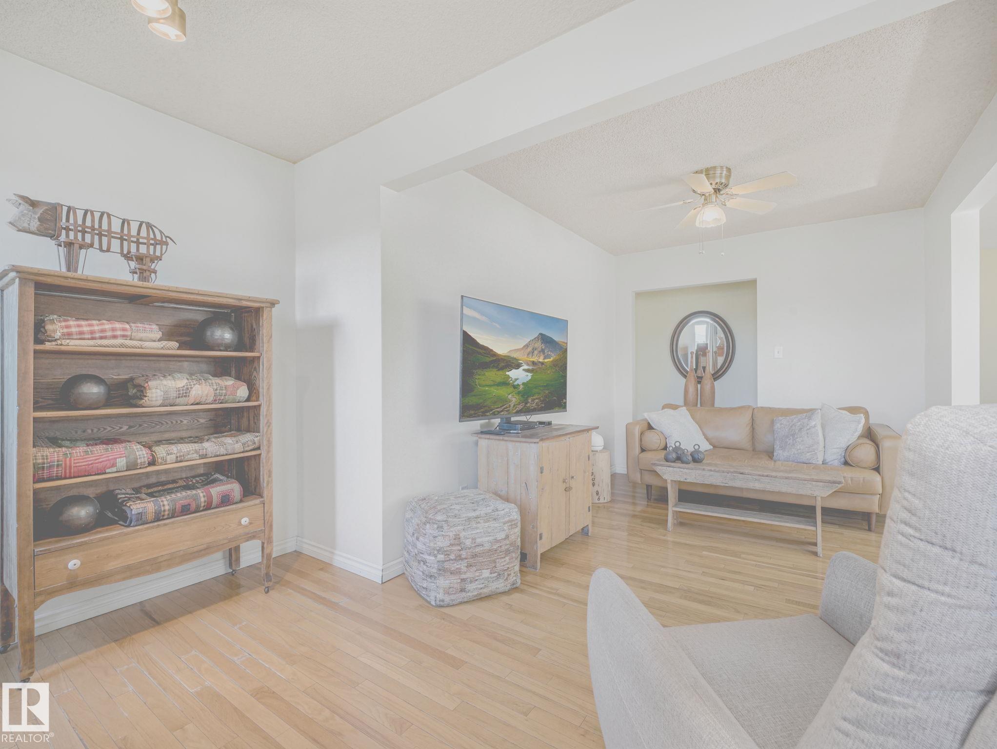 Photo 54 at 9635 64 Avenue NW, Hazeldean, Edmonton
