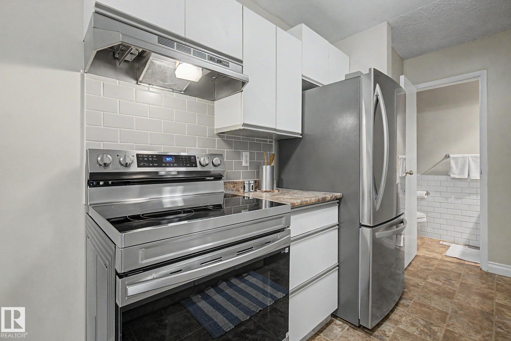 https://zimg.paragon.ice.com/ParagonImages/Property/PM/RAE/225401435/10/0/0/65babc8360c382ced81cdd88333d31ec/1/9602d762c49bd3de33e29ac2be05836c/225401435-5a0d4ca9-ce73-4619-913a-dd3d35fd1cb3.JPG
