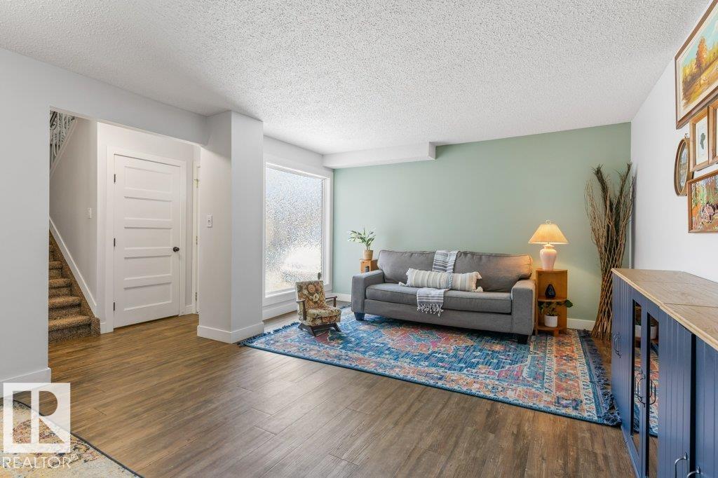 2937 130 Avenue NW, Belmont, Edmonton
