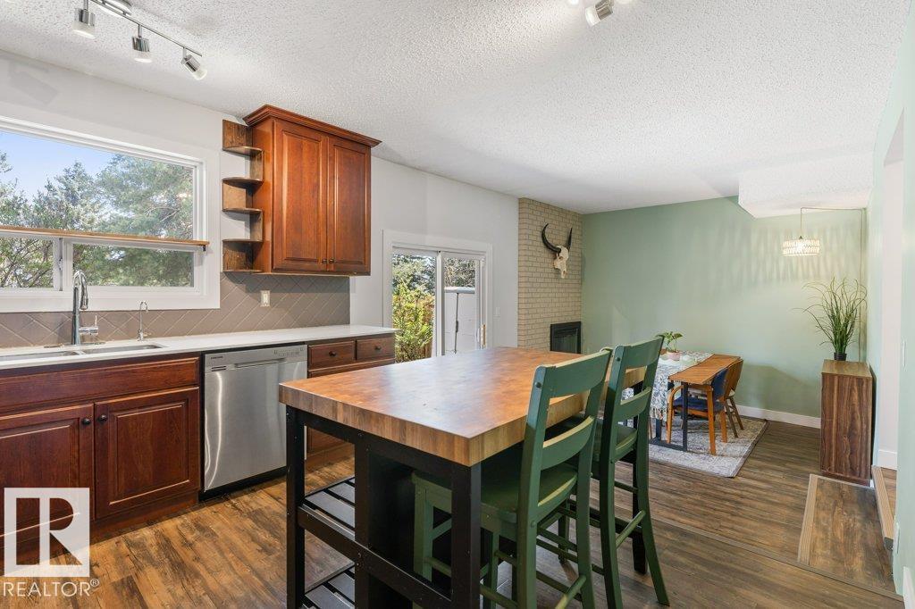 2937 130 Avenue NW, Belmont, Edmonton