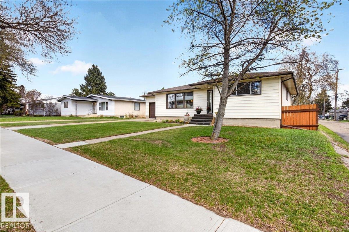 Photo 6 at 13015 115 Street NW, Calder, Edmonton