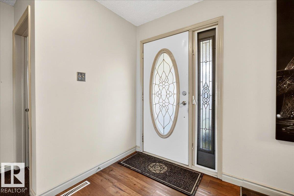 Photo 7 at 13015 115 Street NW, Calder, Edmonton