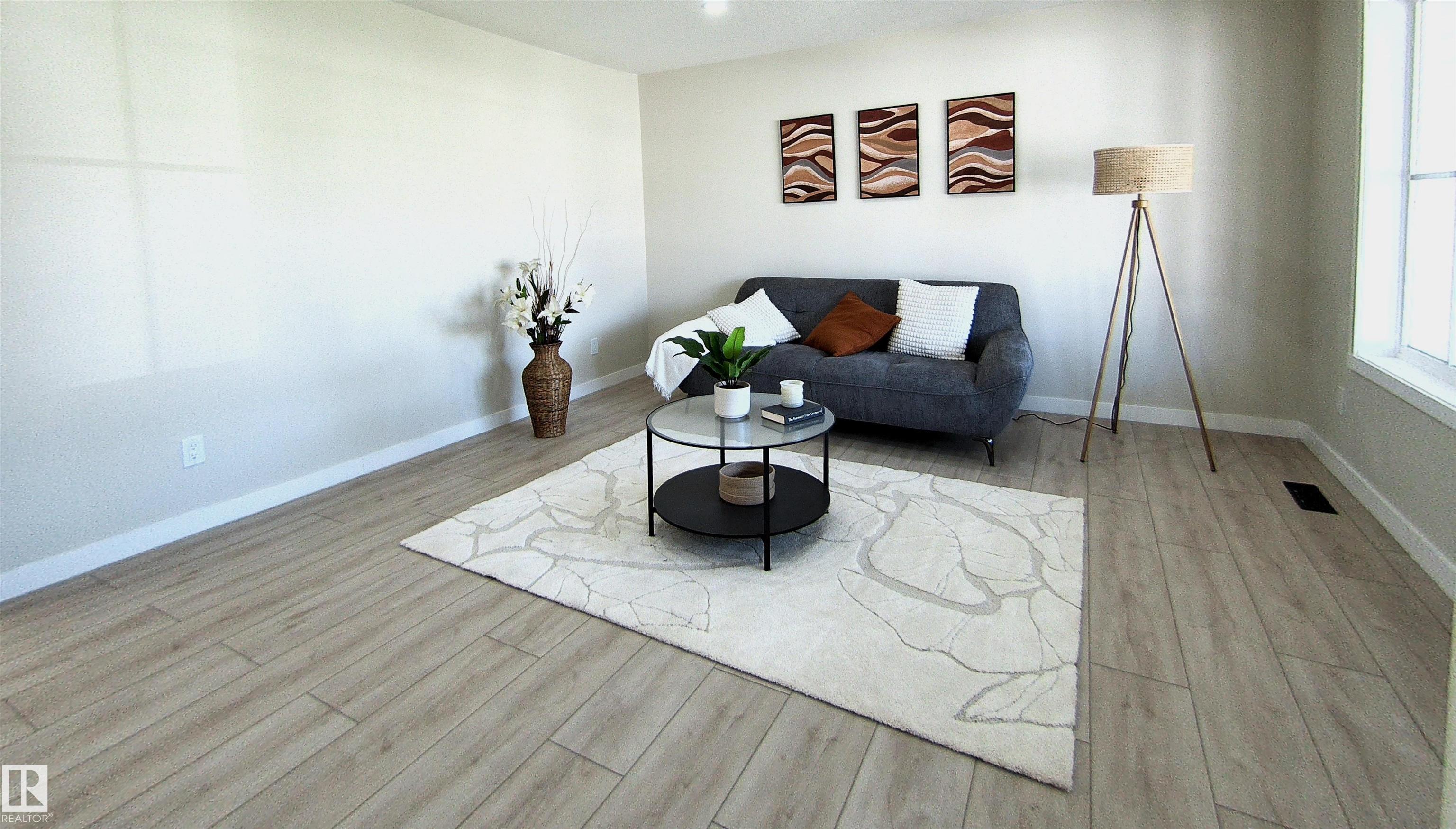 Photo 12 at 14125 30 Street NW, Hairsine, Edmonton