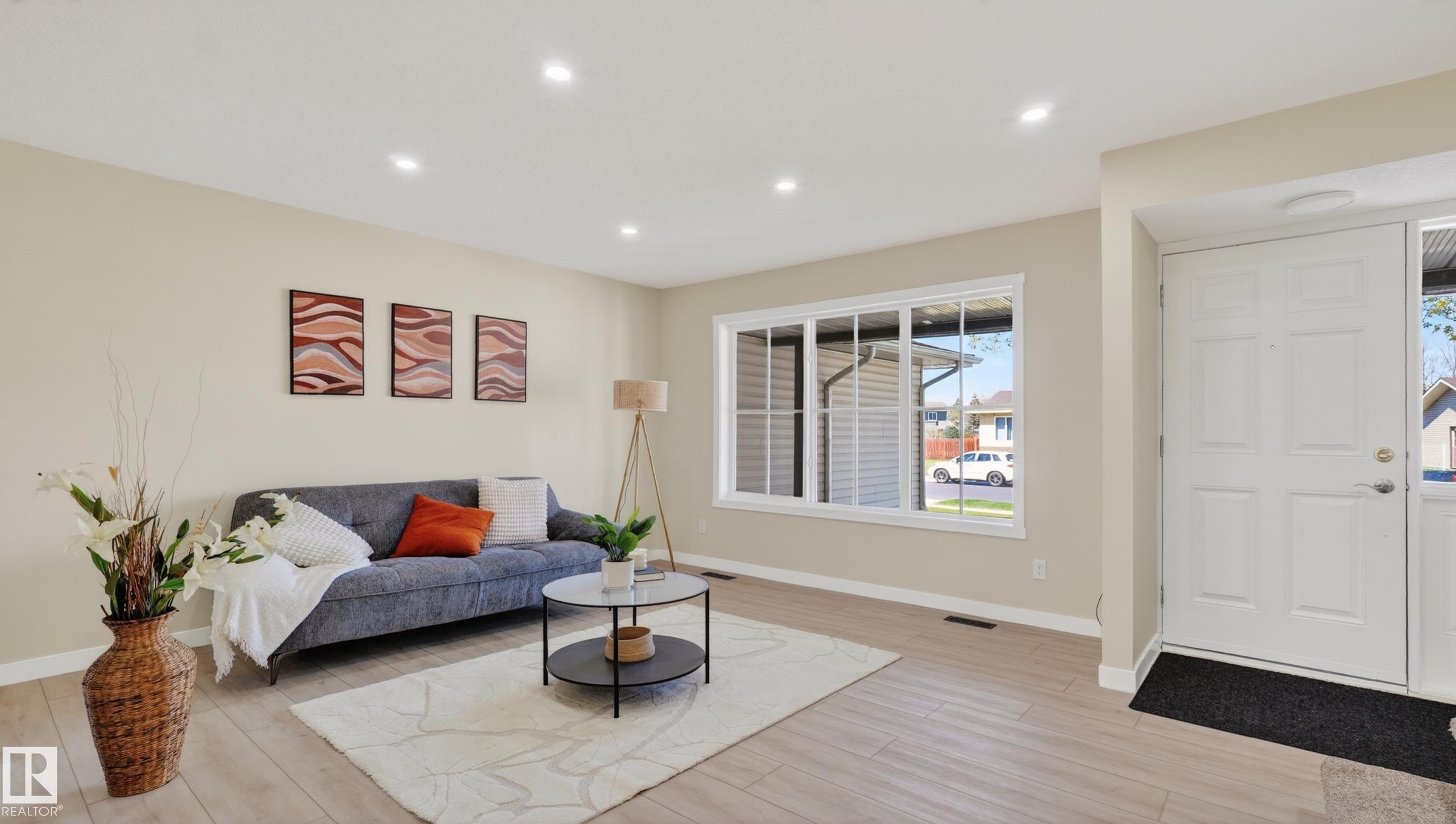 Photo 17 at 14125 30 Street NW, Hairsine, Edmonton
