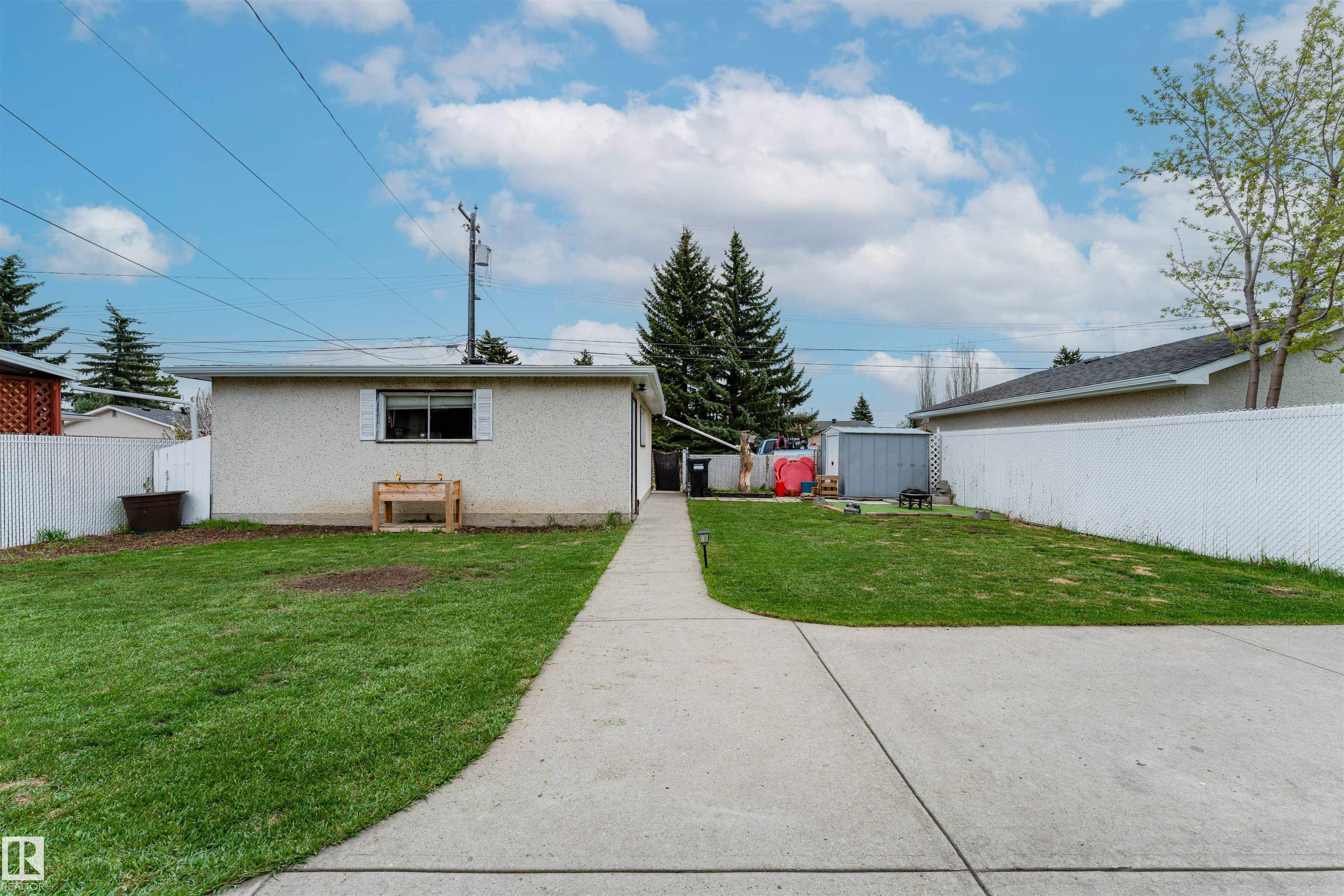 Picture for 13231 74 ST NW