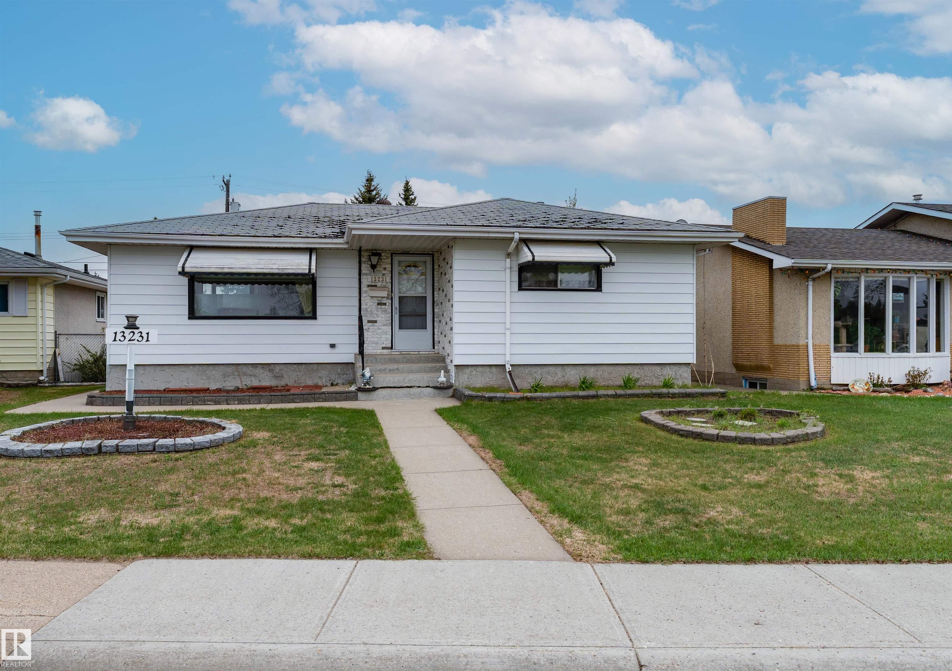 Picture for 13231 74 ST NW