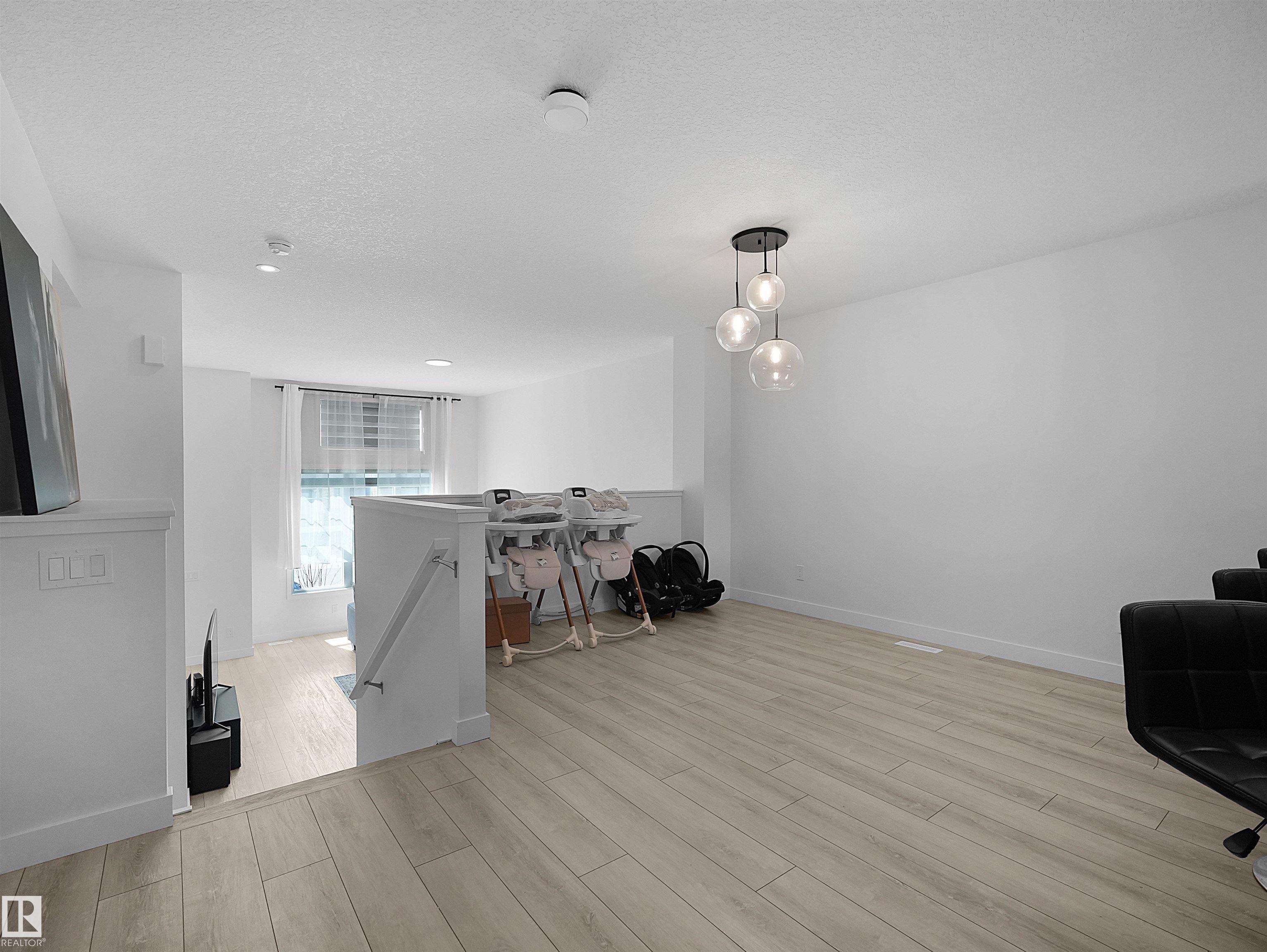 Photo 13 at 114 Stonehouse Way, Southfork, Leduc