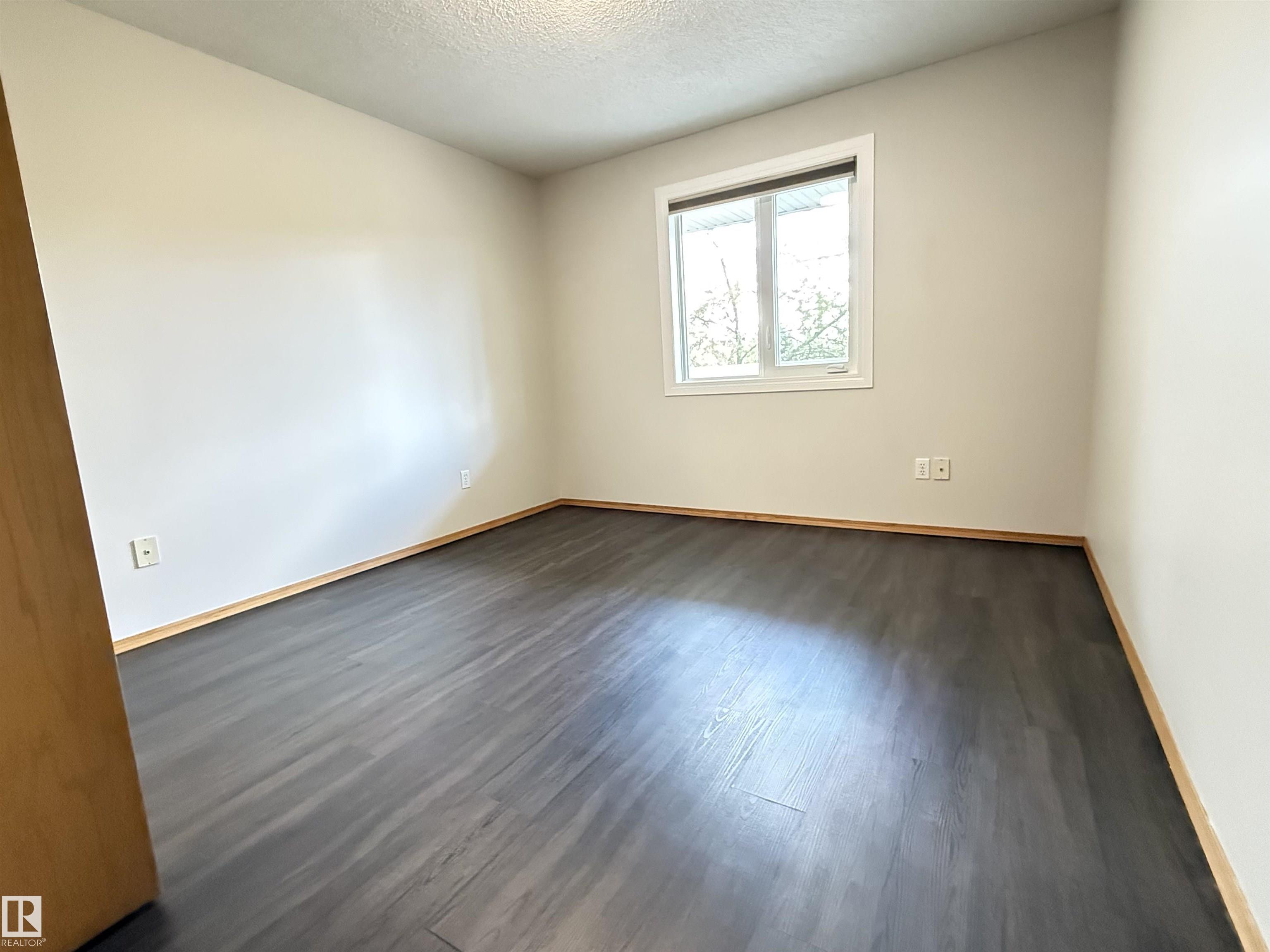 Photo 11 at 309 - 10610 76 Street NW, Forest Heights, Edmonton