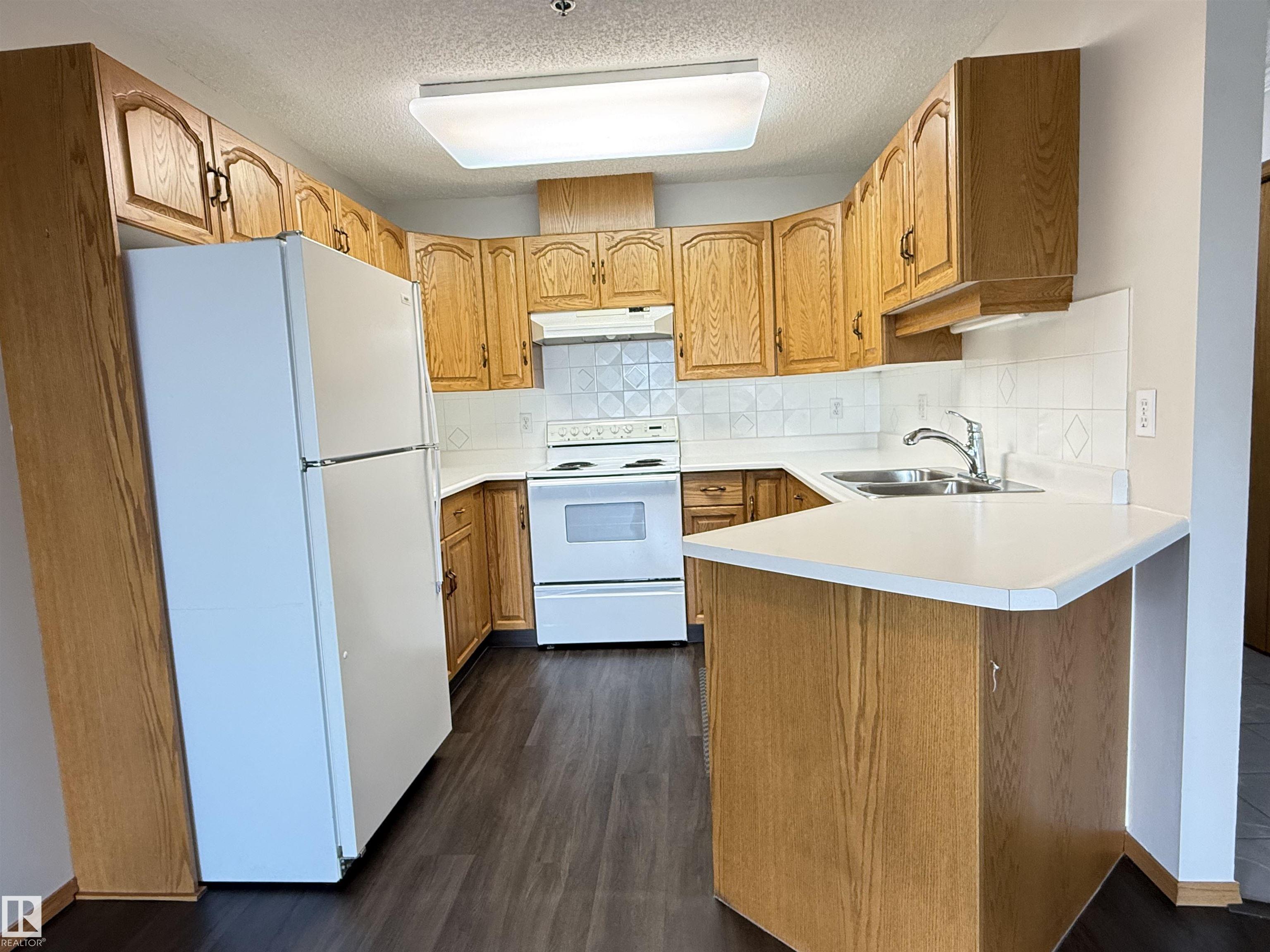 309 - 10610 76 Street NW, Forest Heights, Edmonton
