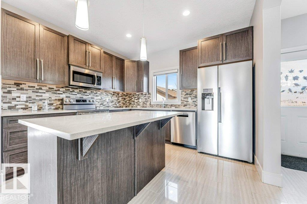 2604 20 Avenue NW, Laurel, Edmonton