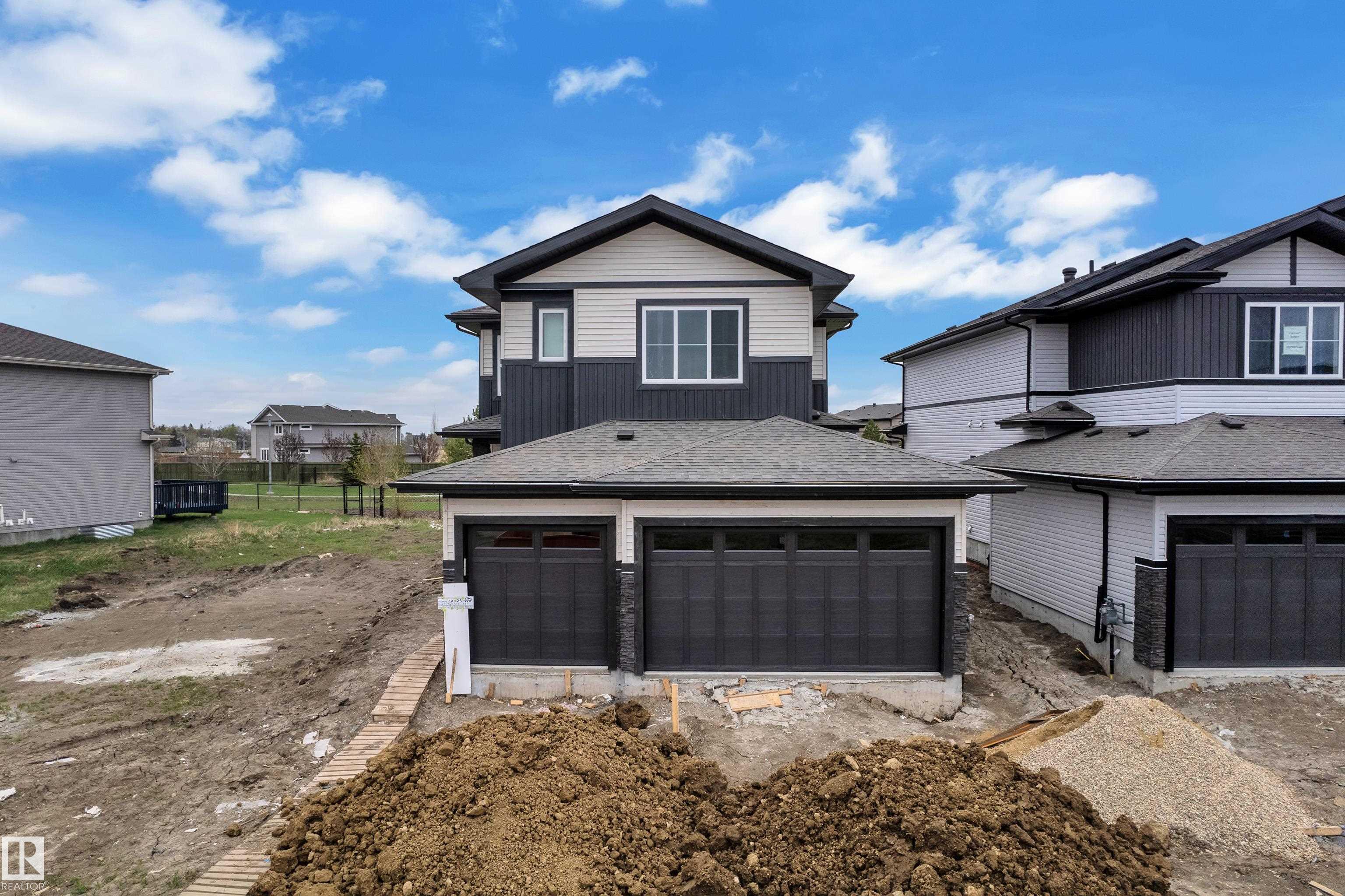 12623 44 Street NW, Homesteader, Edmonton