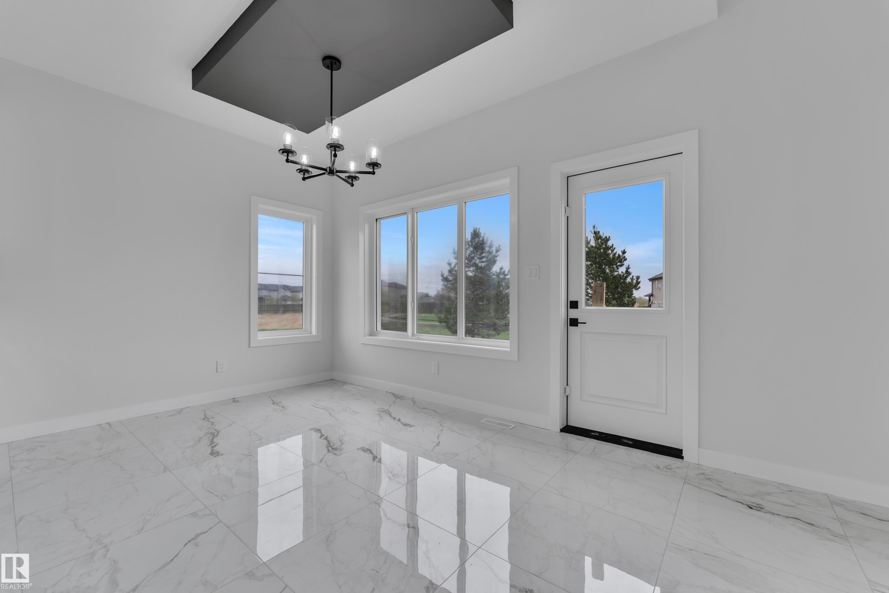 Photo 15 at 12623 44 Street NW, Homesteader, Edmonton