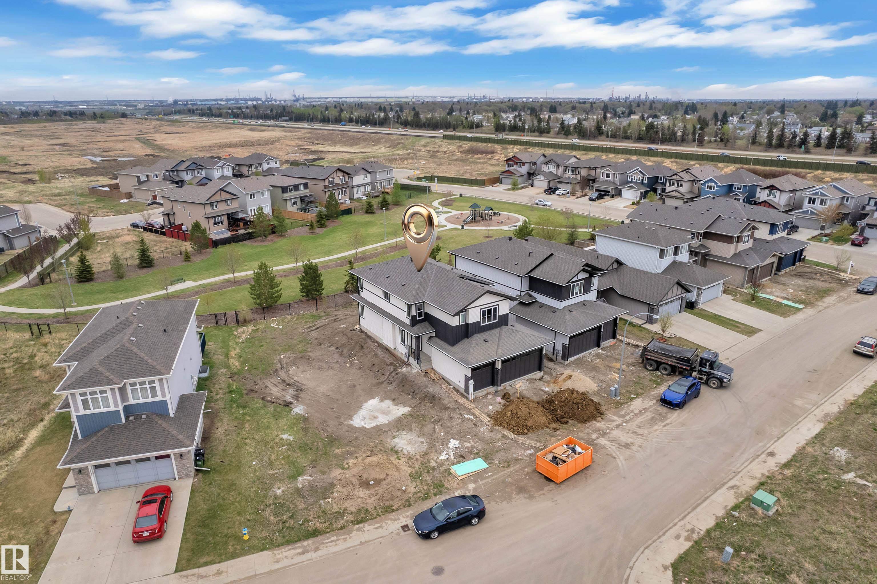 Photo 39 at 12623 44 Street NW, Homesteader, Edmonton