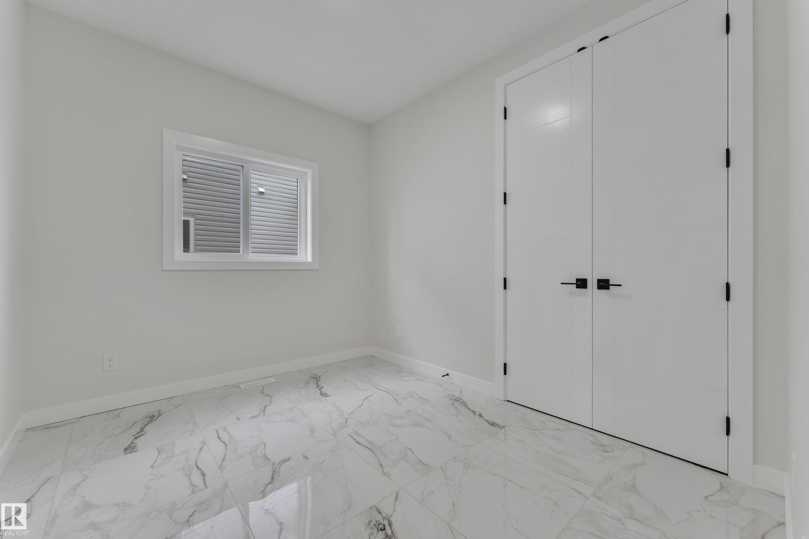 Photo 8 at 12623 44 Street NW, Homesteader, Edmonton