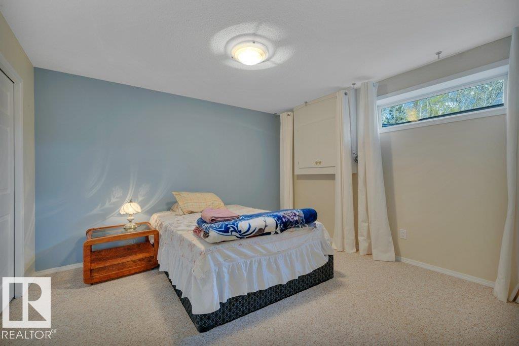 Photo 31 at 205 Ravine villa(s), Bridgeport, Leduc