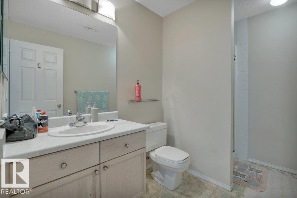 Photo 35 at 205 Ravine villa(s), Bridgeport, Leduc