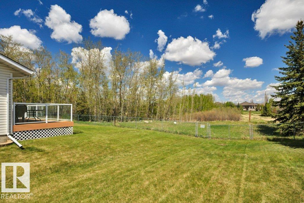Photo 42 at 205 Ravine villa(s), Bridgeport, Leduc