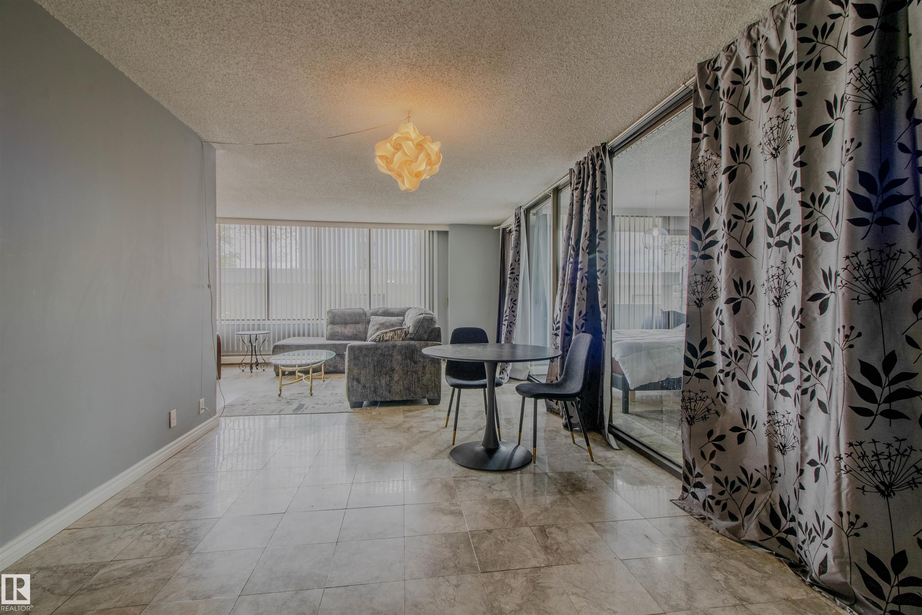 202 - 8340 Jasper Avenue NW, Cromdale, Edmonton