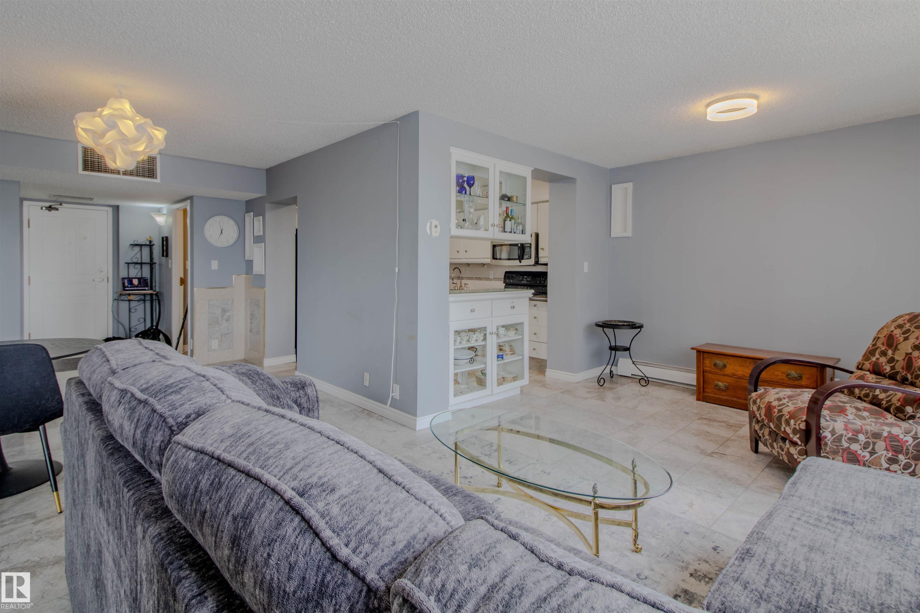 Photo 8 at 202 - 8340 Jasper Avenue NW, Cromdale, Edmonton