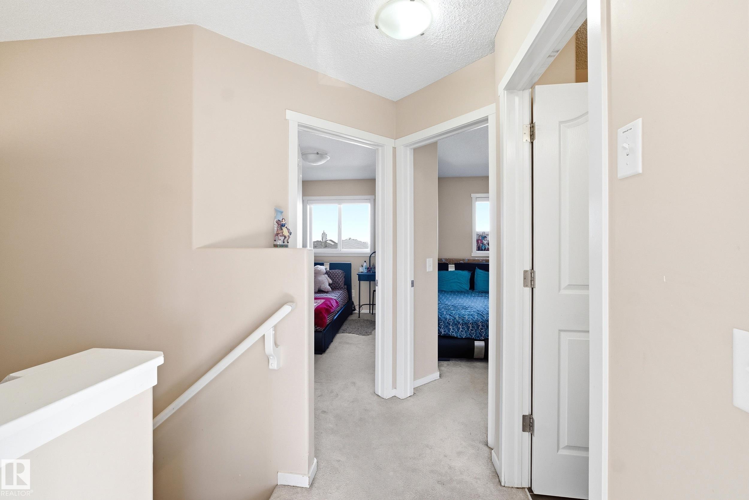 Photo 10 at 2132 32 Street NW, Laurel, Edmonton