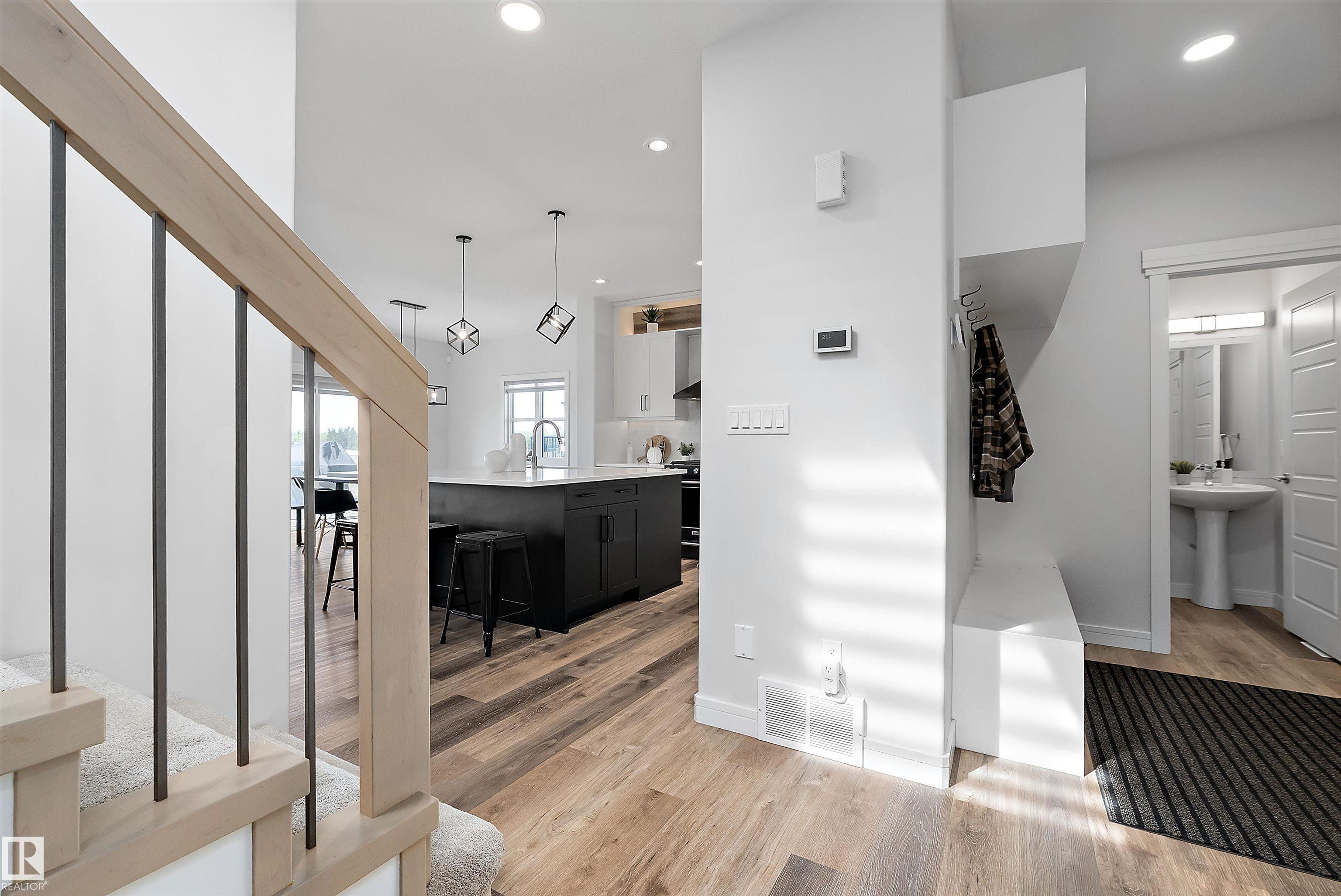 Photo 14 at 575 Boulder Wynd, Black Stone, Leduc
