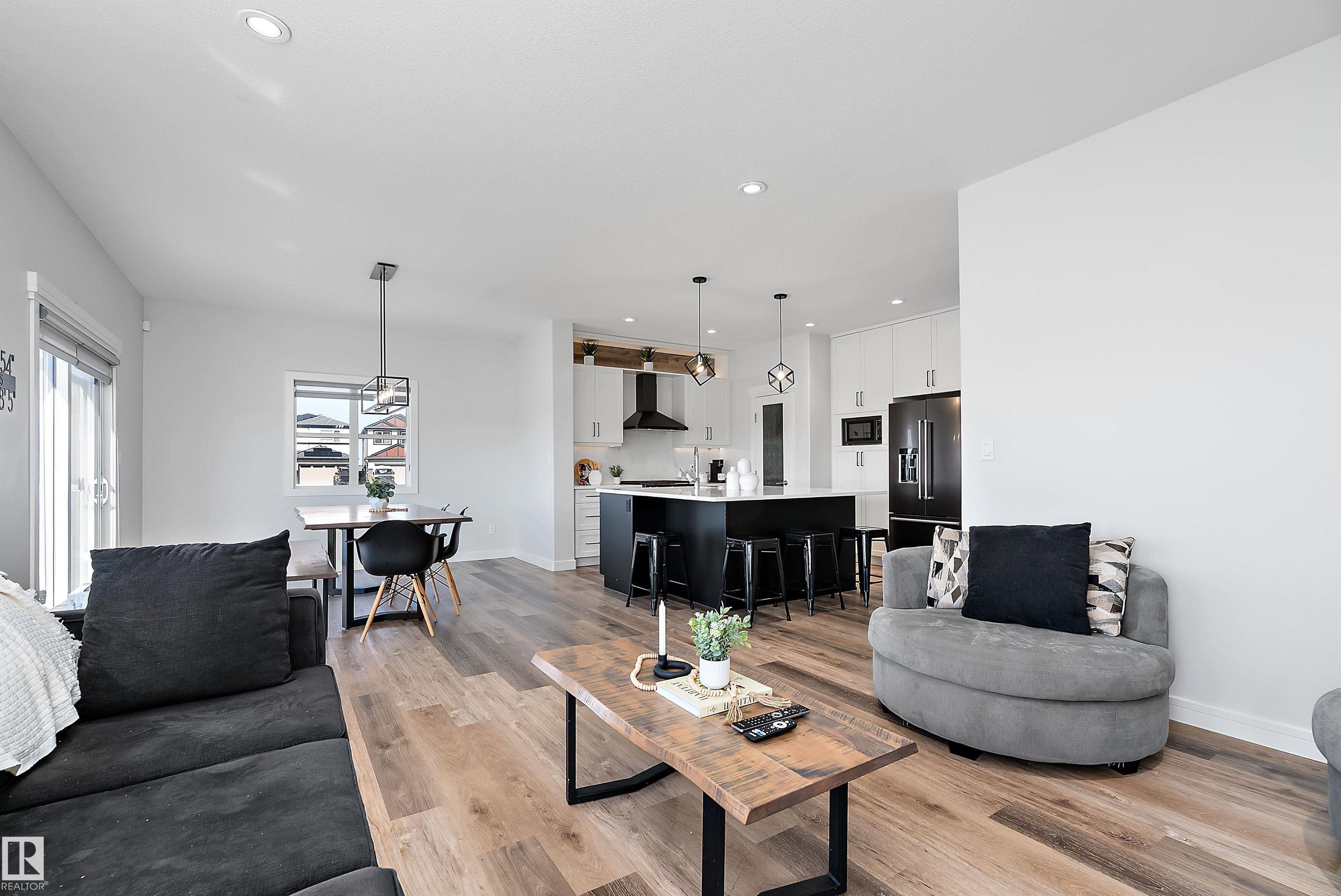 Photo 10 at 575 Boulder Wynd, Black Stone, Leduc