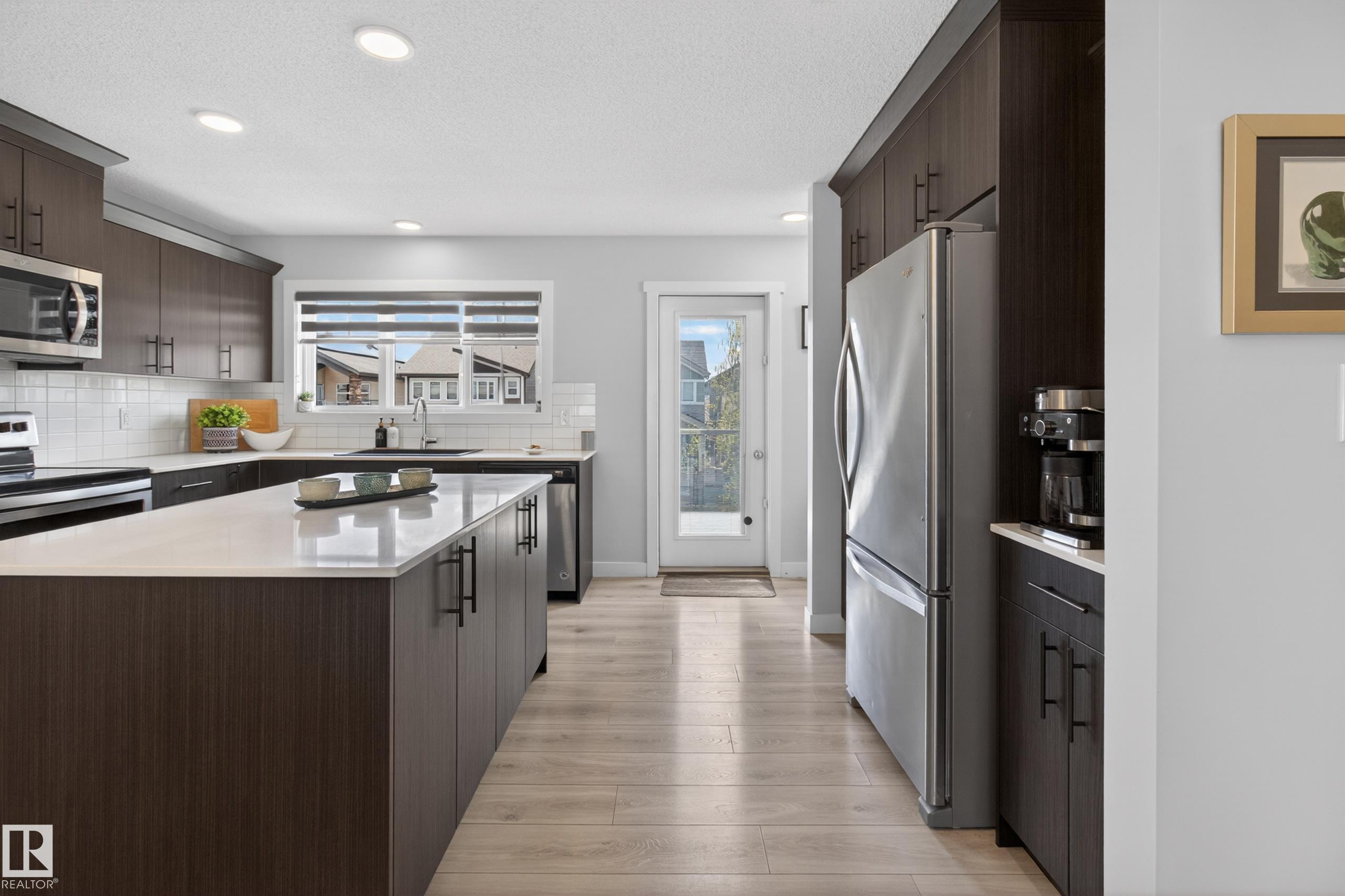 Photo 11 at 19722 26a Avenue NW, The Uplands, Edmonton