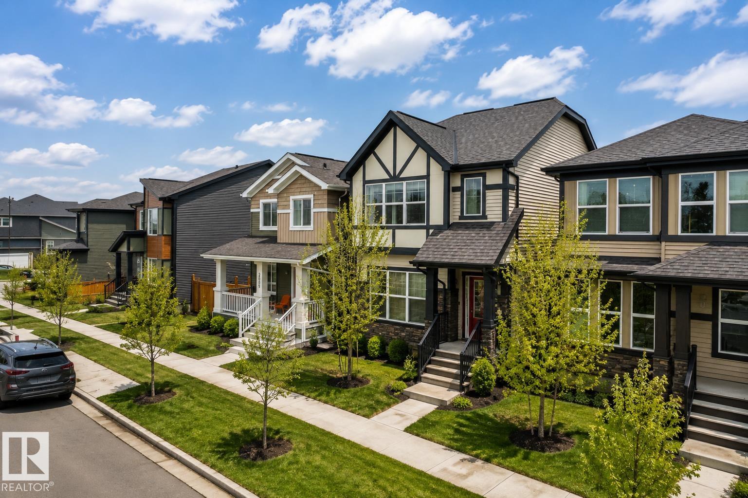 2611 Price Common SW, Paisley, Edmonton