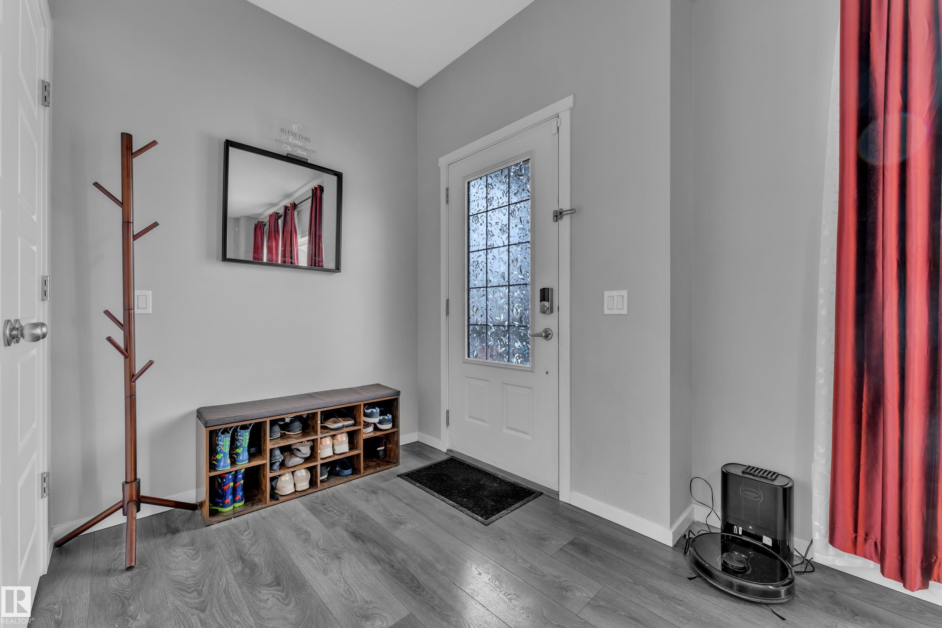 2611 Price Common SW, Paisley, Edmonton