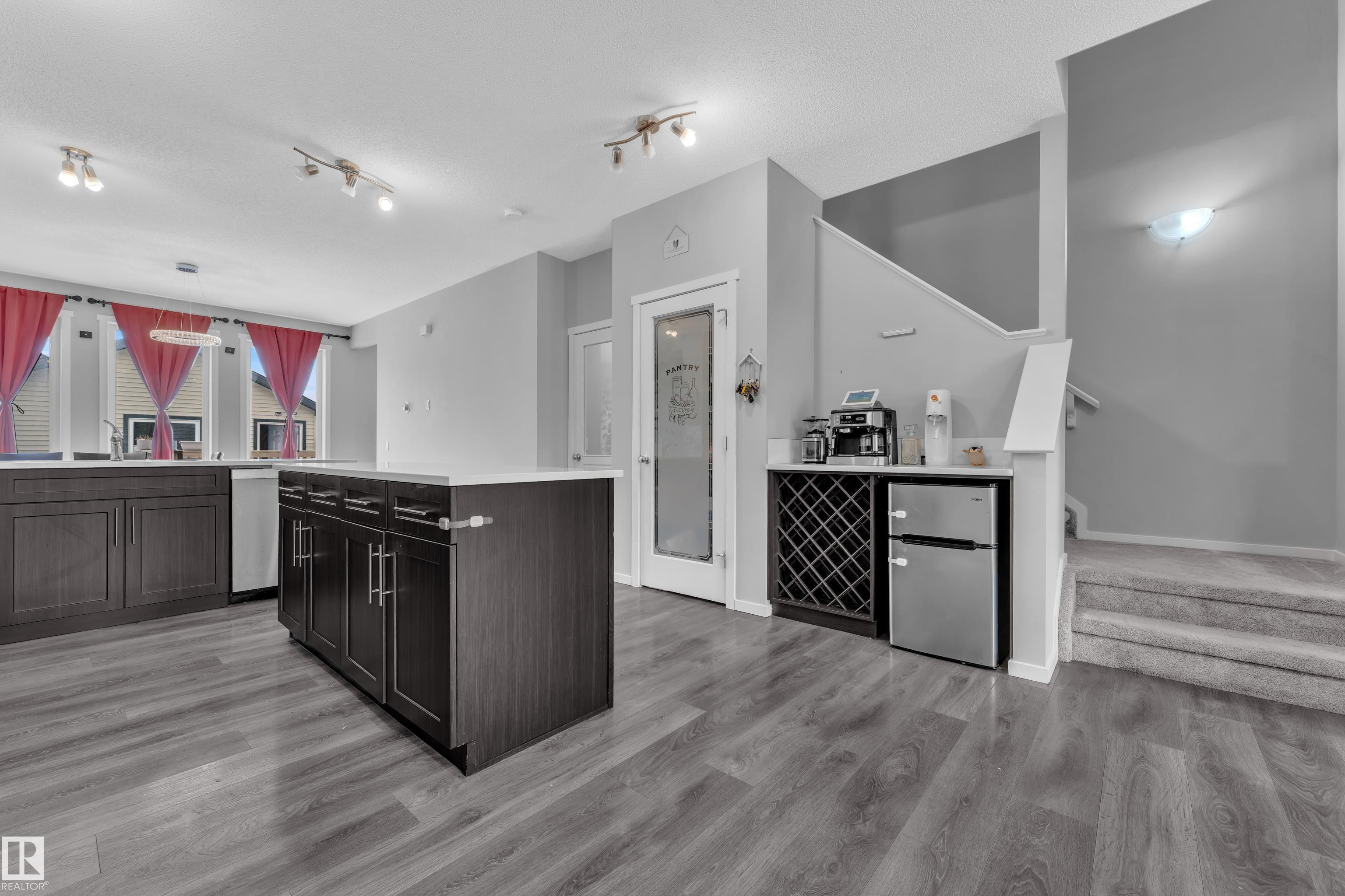Photo 8 at 2611 Price Common SW, Paisley, Edmonton