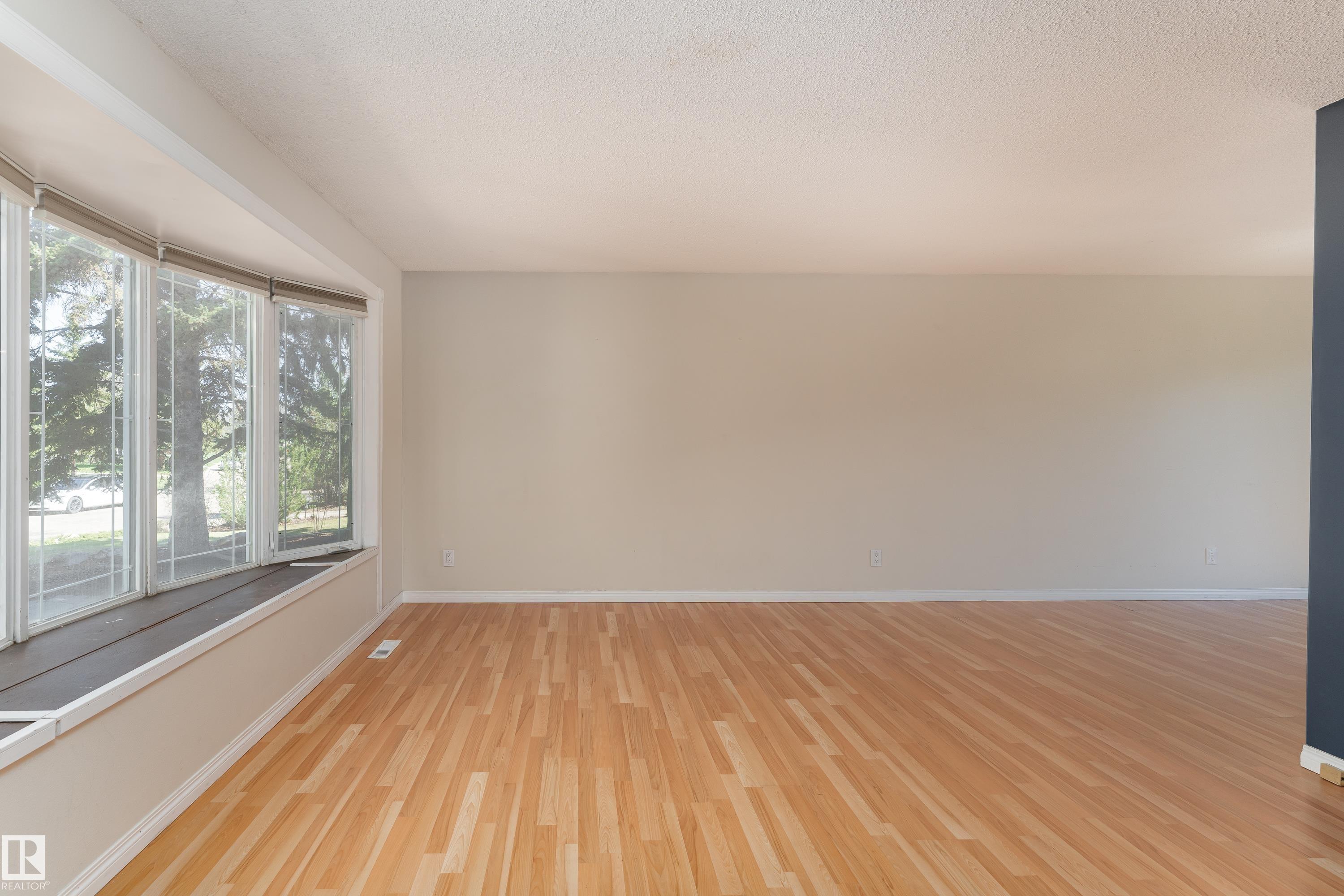 Photo 14 at 23 Bluebird Crescent, Brentwood, Sherwood Park