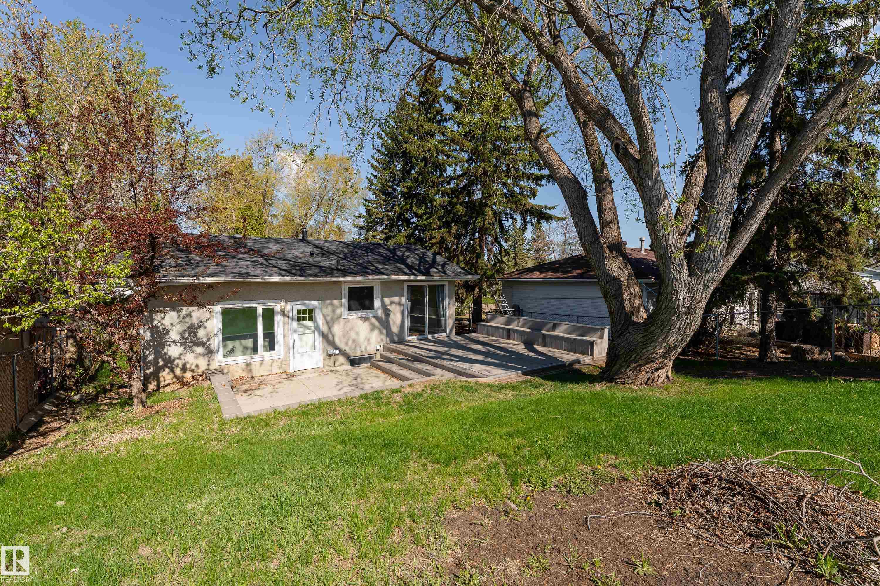 Photo 10 at 23 Bluebird Crescent, Brentwood, Sherwood Park