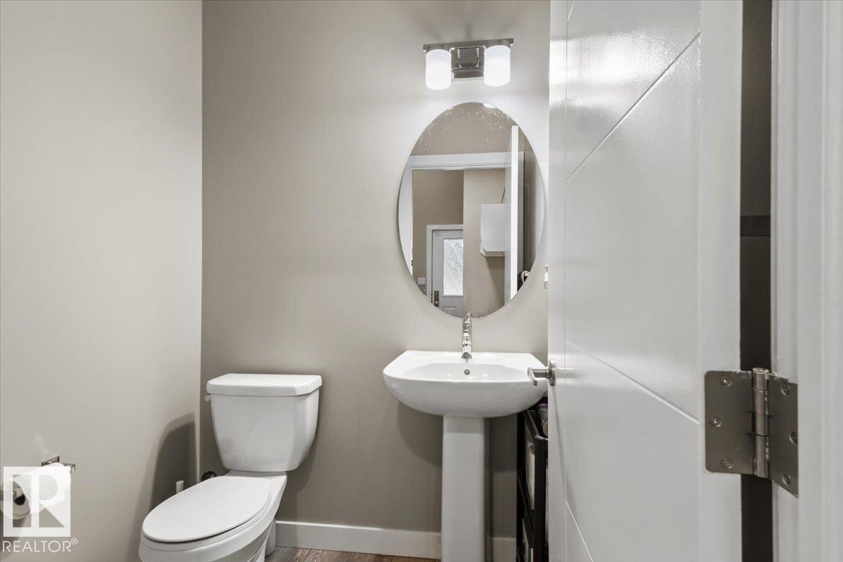 https://zimg.paragon.ice.com/ParagonImages/Property/PM/RAE/225401489/11/0/0/ef9e473e53af75c14dc8ee16e31c2fee/1/25bb5fa7feea6b7712771df86fb09df8/225401489-58a79936-2126-4d9b-9606-d30b17c78b8d.JPG