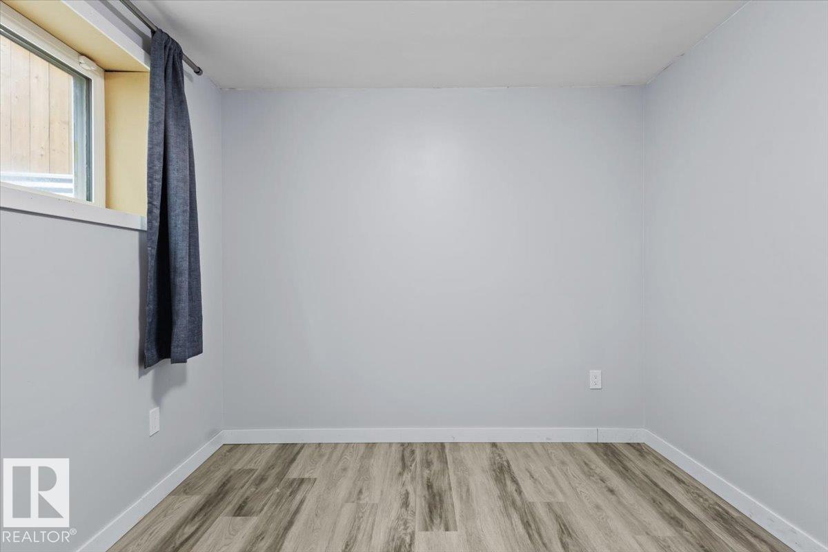 https://zimg.paragon.ice.com/ParagonImages/Property/PM/RAE/225401489/34/0/0/ed7f8b1005a71f7955185765bb96a578/1/25bb5fa7feea6b7712771df86fb09df8/225401489-4ad91809-6334-449f-a9bc-2b58ad35c276.JPG