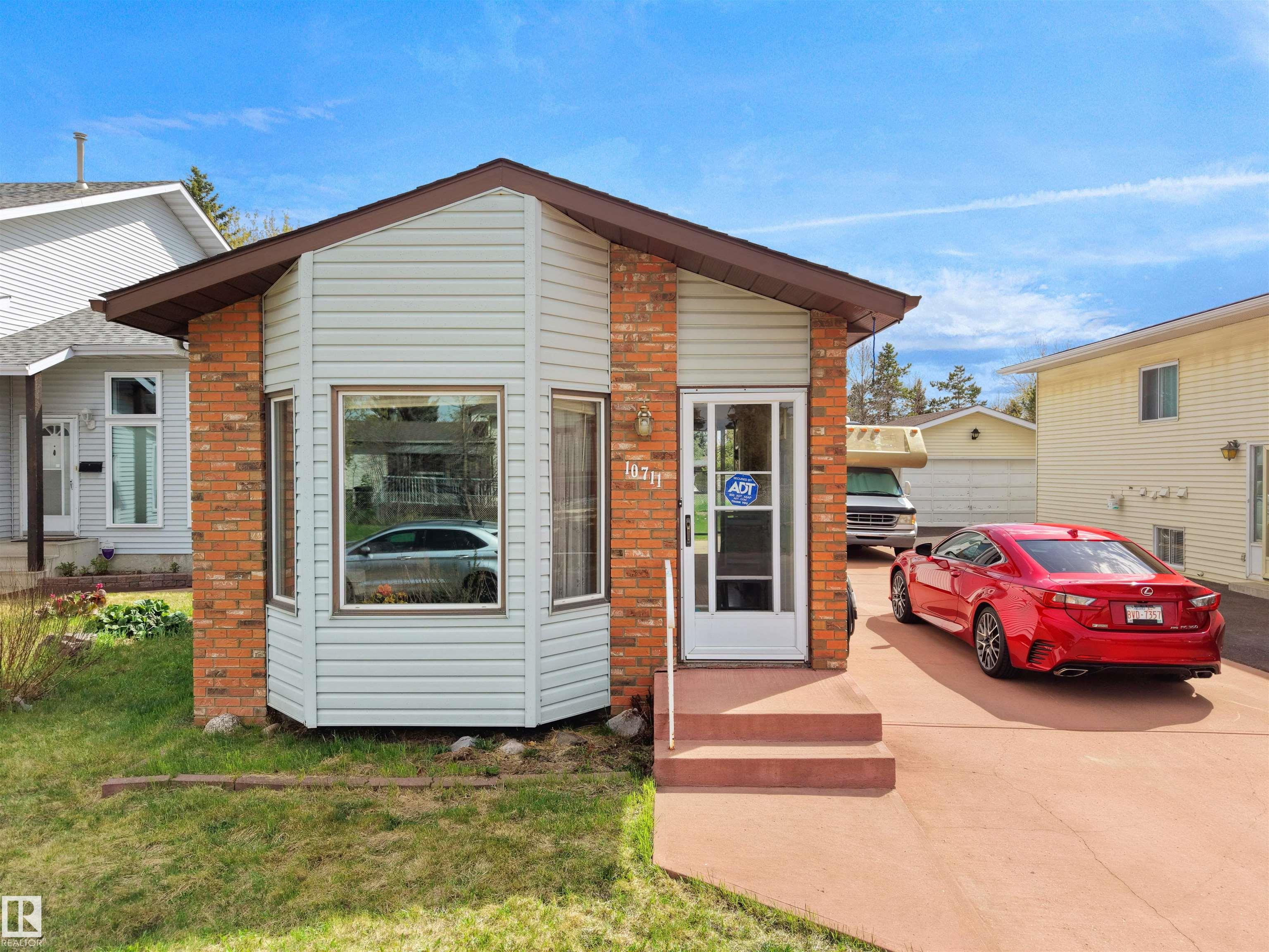 Picture for 10711 24 AV NW