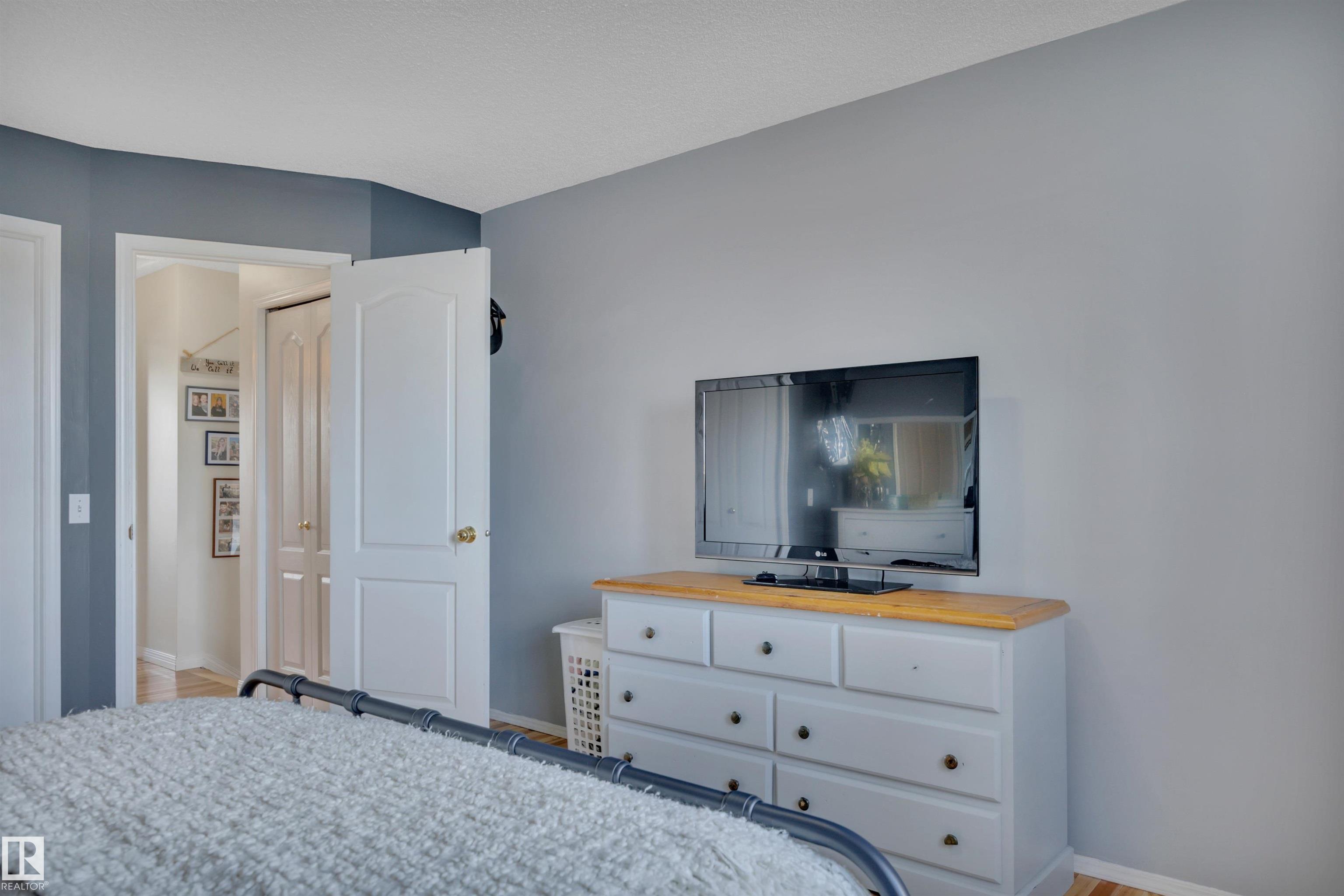 Photo 17 at 10 Campbell Road, Tribute, Leduc
