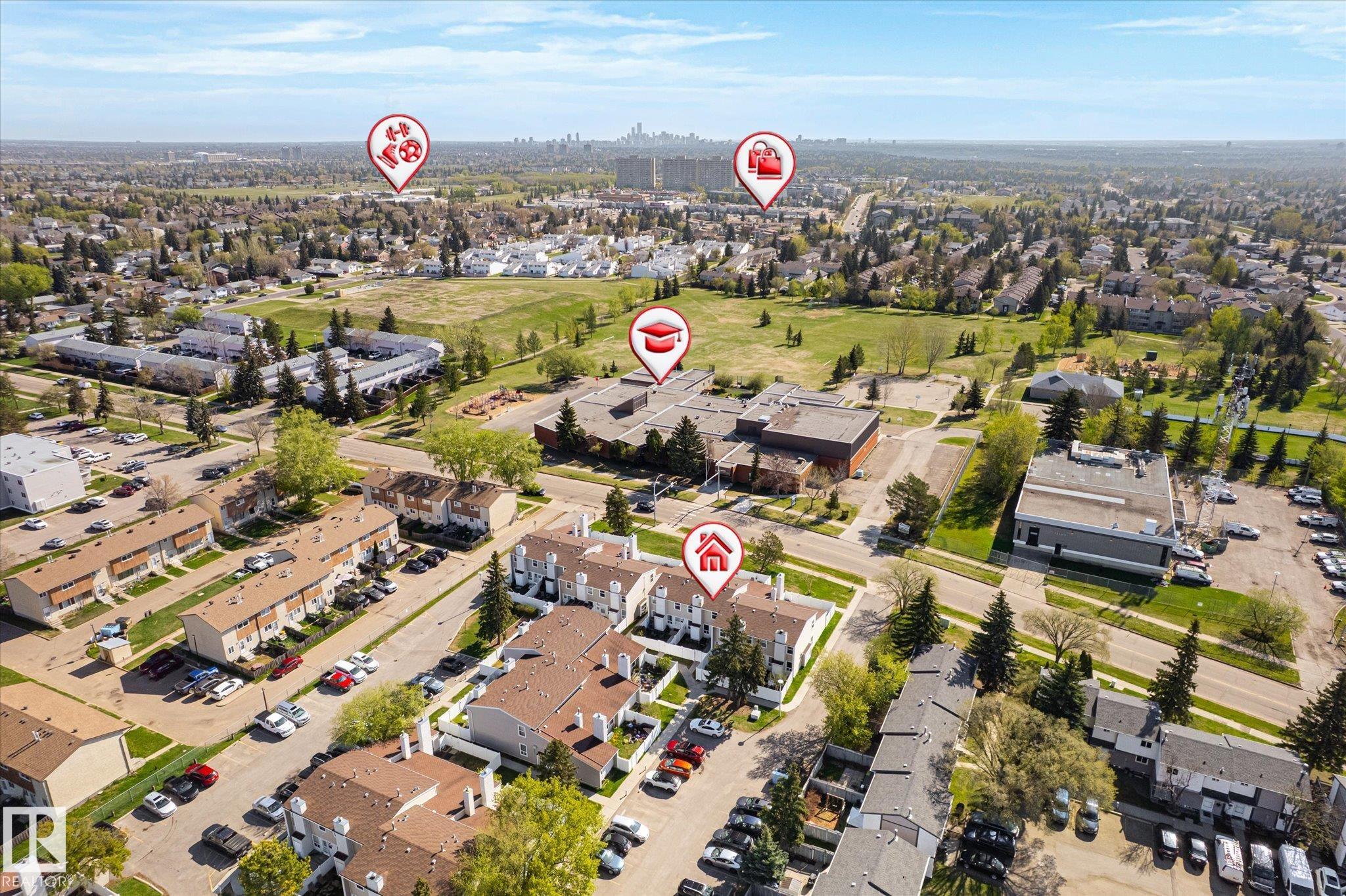 Photo 35 at 6320 184 Street NW, Ormsby Place, Edmonton