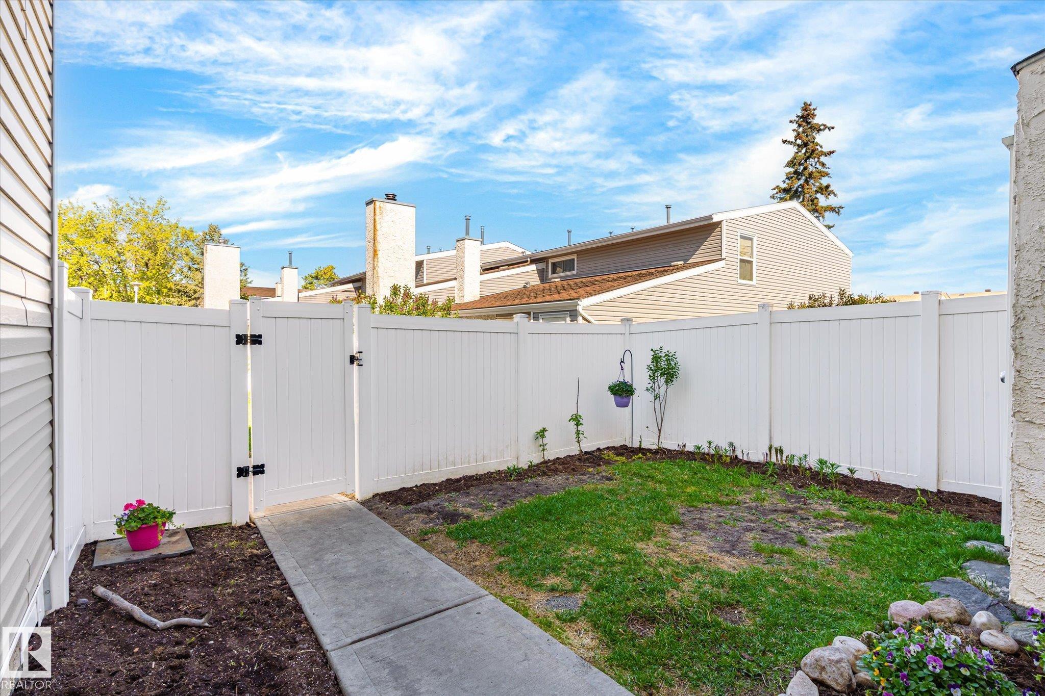 Photo 44 at 6320 184 Street NW, Ormsby Place, Edmonton