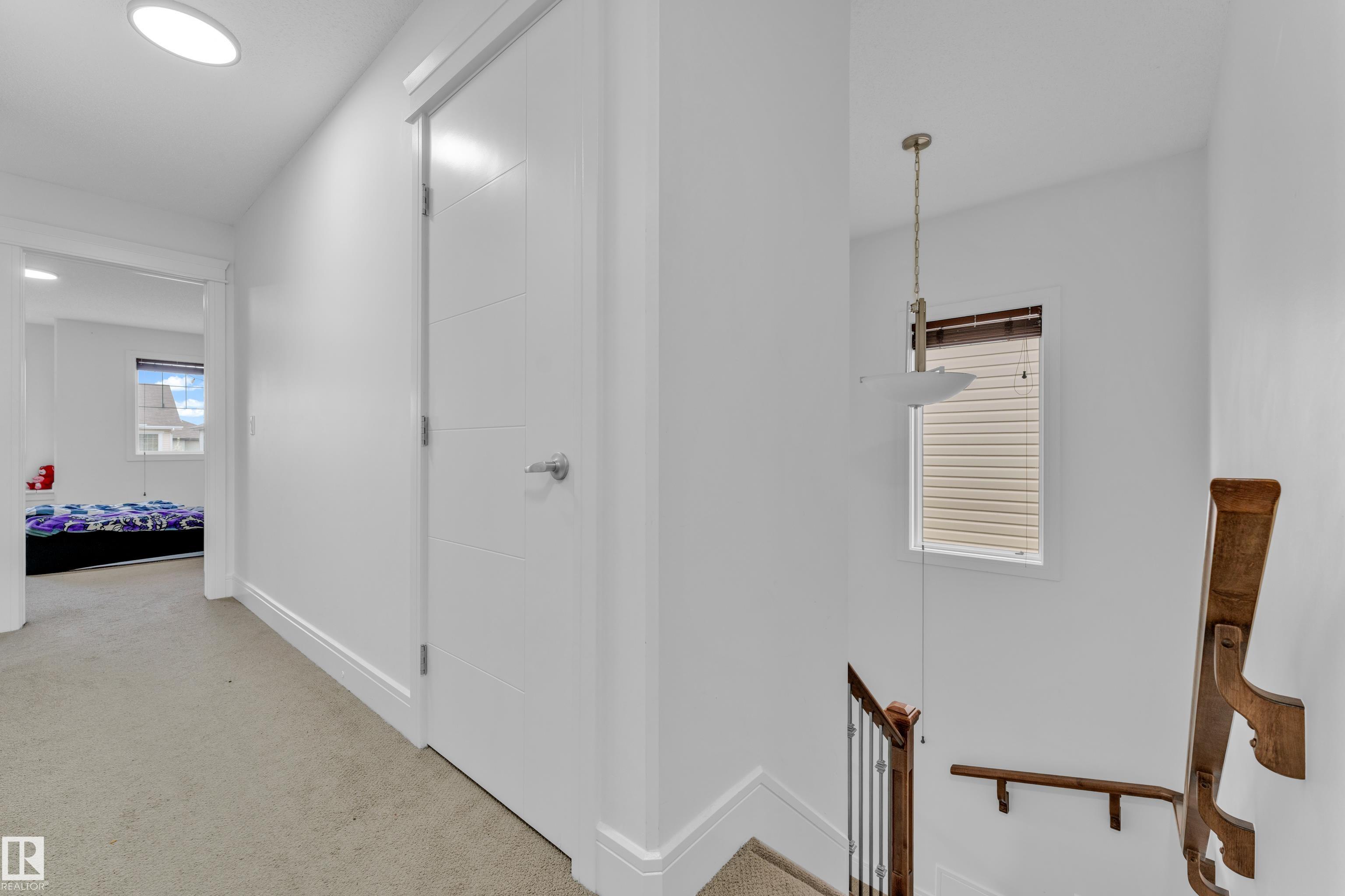 https://zimg.paragon.ice.com/ParagonImages/Property/PM/RAE/225401501/23/0/0/4cf086a3617bb8f1a019eff317540e3d/1/e4495a7259a777493a90365bc60b4d91/225401501-2f5ec696-7805-4943-ae8e-12a161081842.JPG