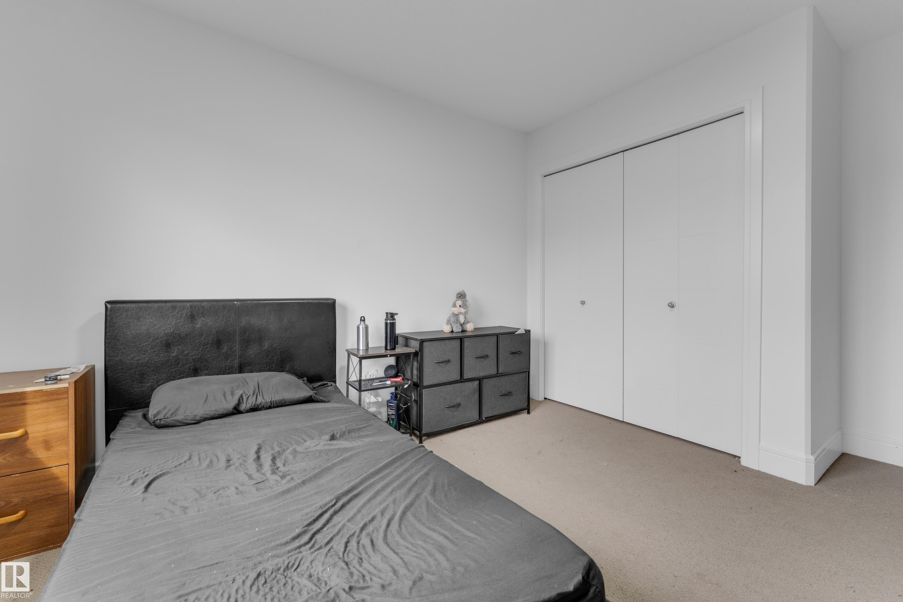https://zimg.paragon.ice.com/ParagonImages/Property/PM/RAE/225401501/31/0/0/7c2d1855feb9097507019460f86caab8/1/e4495a7259a777493a90365bc60b4d91/225401501-828ddf19-2643-46c4-a8d1-43a17807ea39.JPG