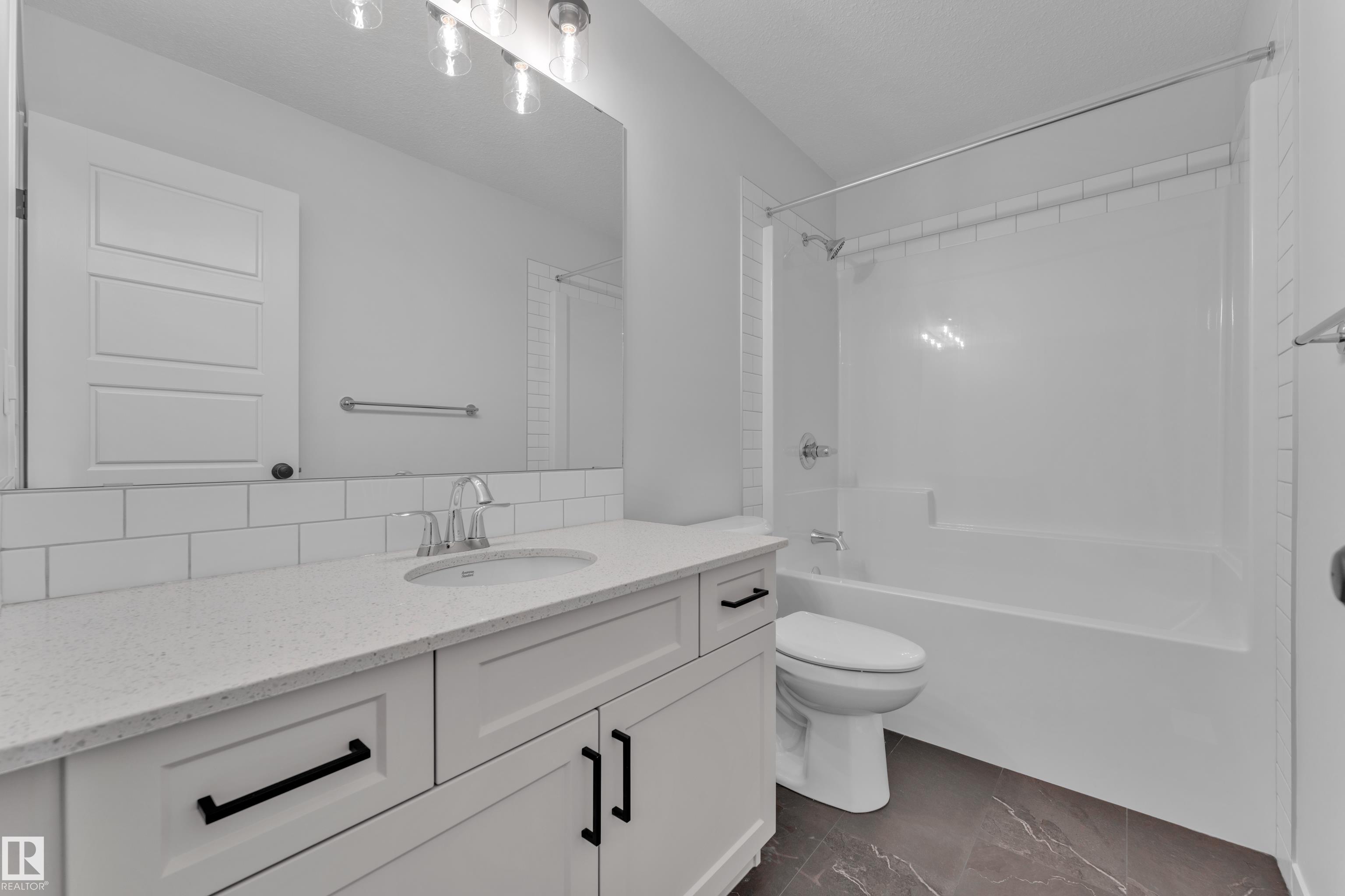 https://zimg.paragon.ice.com/ParagonImages/Property/PM/RAE/225401507/25/0/0/bff3593ef00e9a7ef0610fc673841270/1/fa46f93ef2c27b30549ff52b94b8b02d/225401507-cf5817db-6582-4d4f-ad11-4aa925e589f1.JPG
